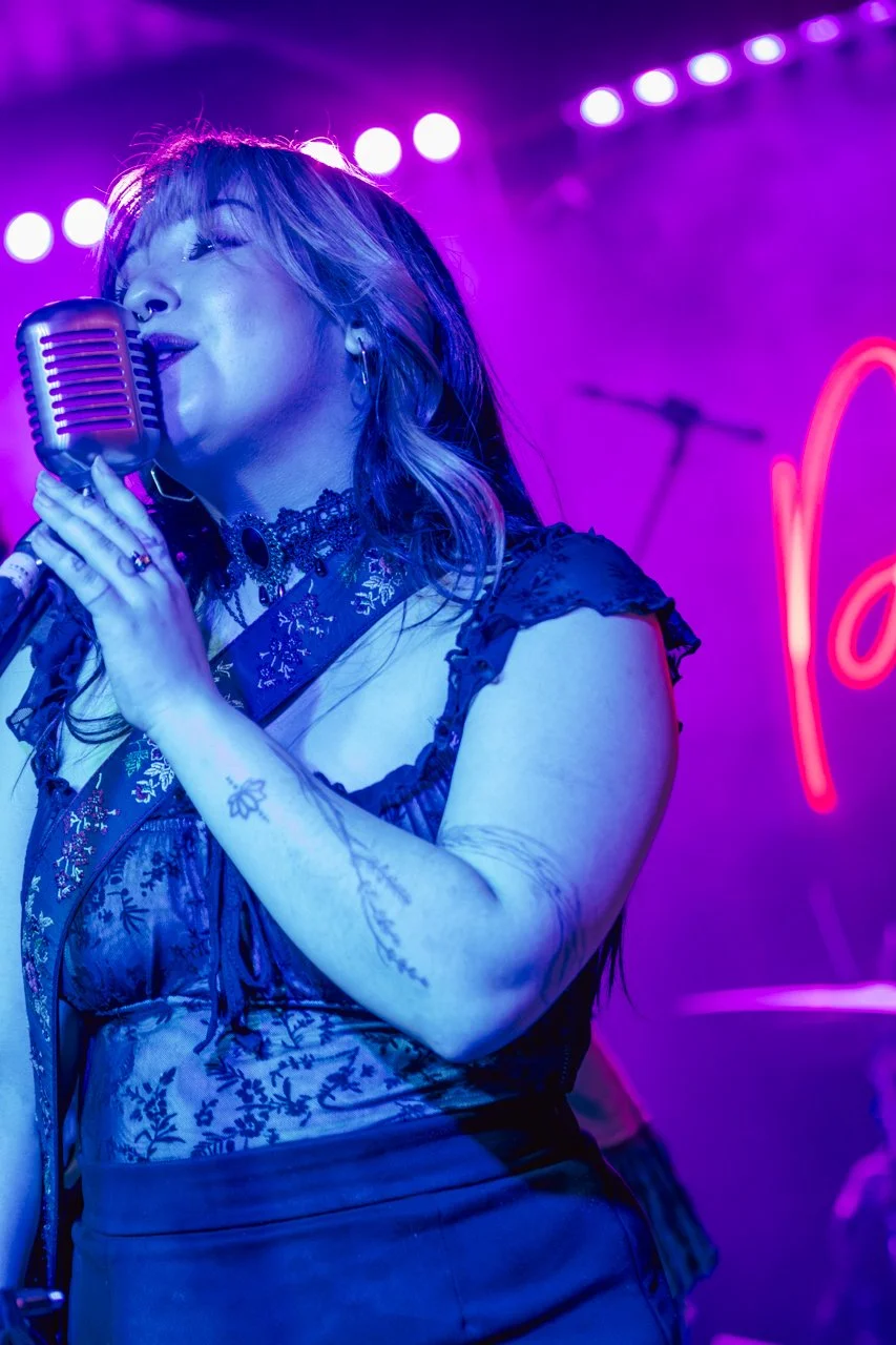 Nahla Moon at Grizzly Goose Pub