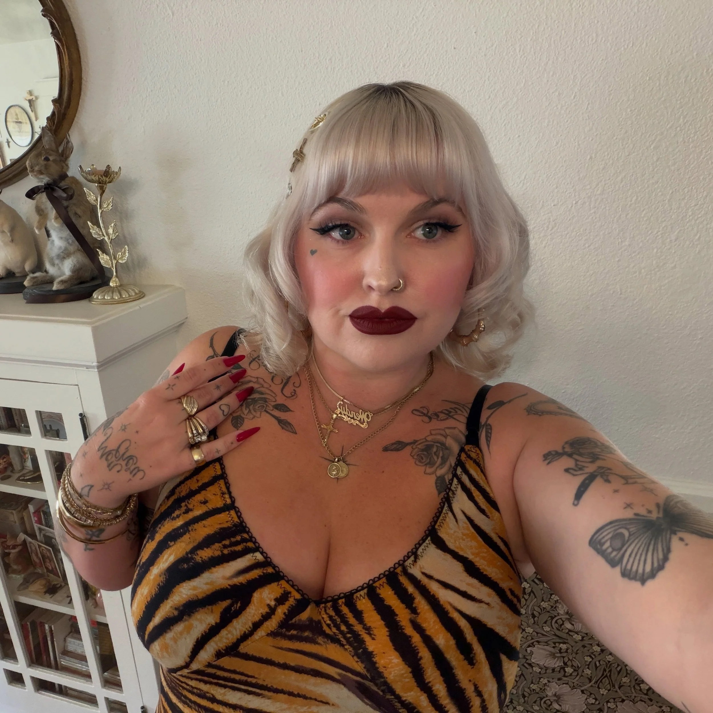 🐅❤️🐅

dress is @pristiiine 

#altgirls #tattoostyle