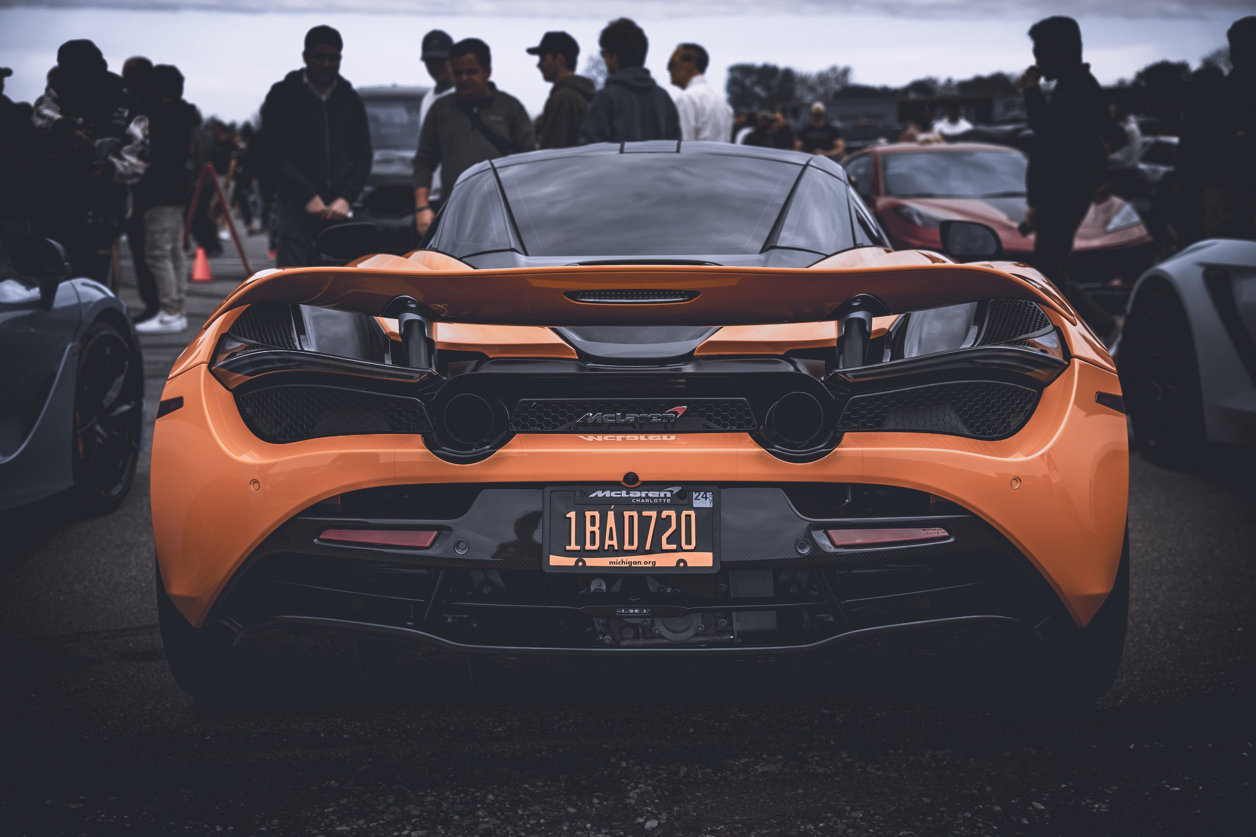 720s-2-2.jpg