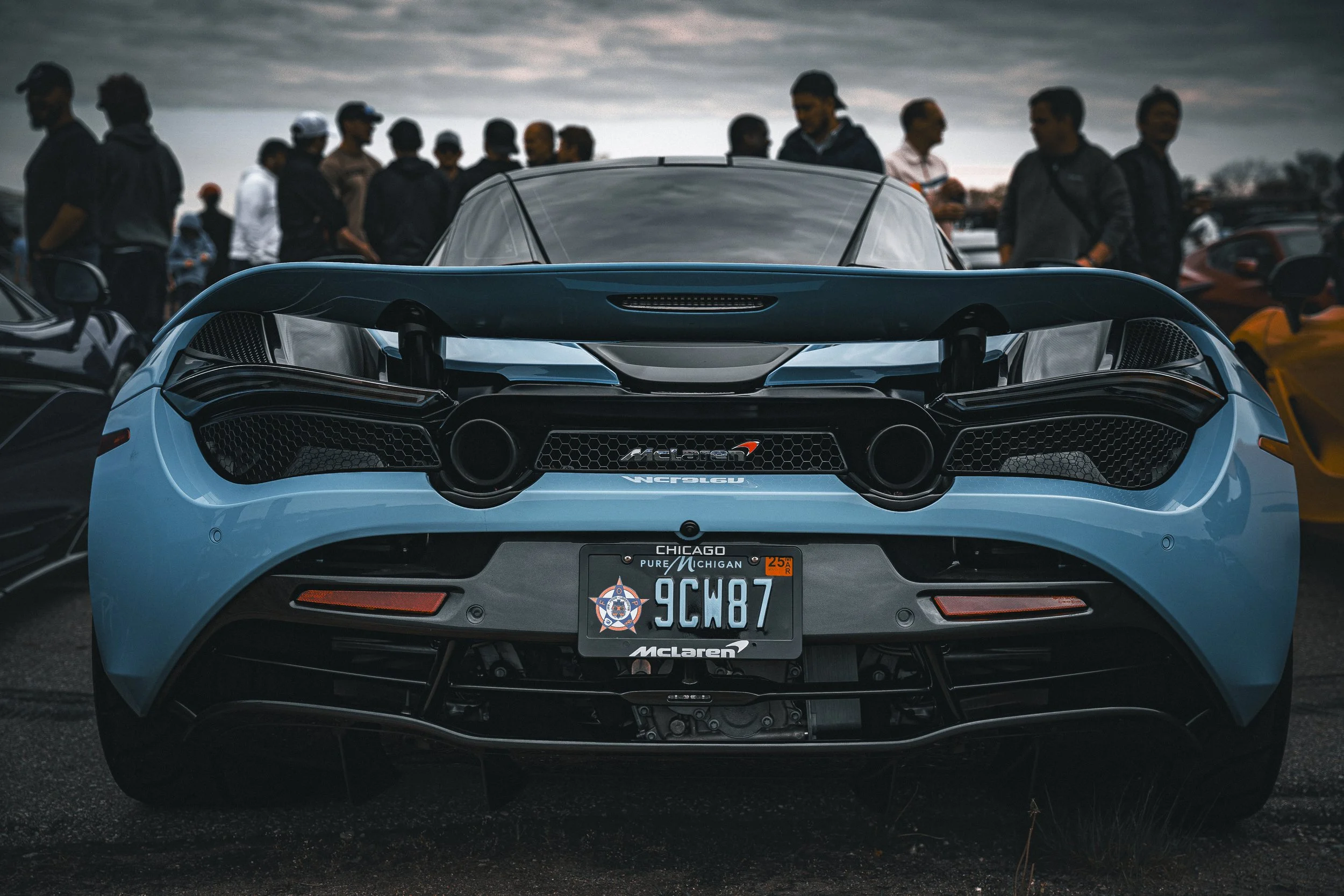 720s-3.jpg
