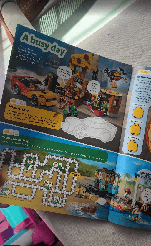 lego magazine inside 1.png