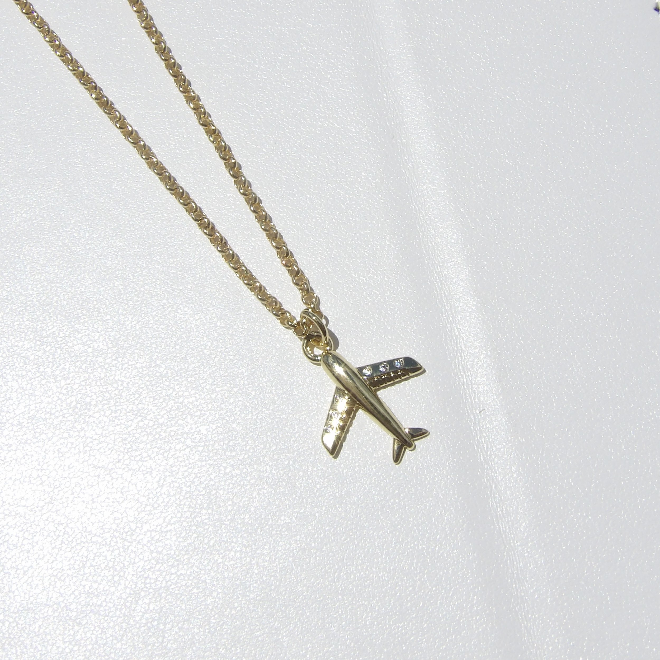 Wanderlust Airplane Necklace in 18k Gold