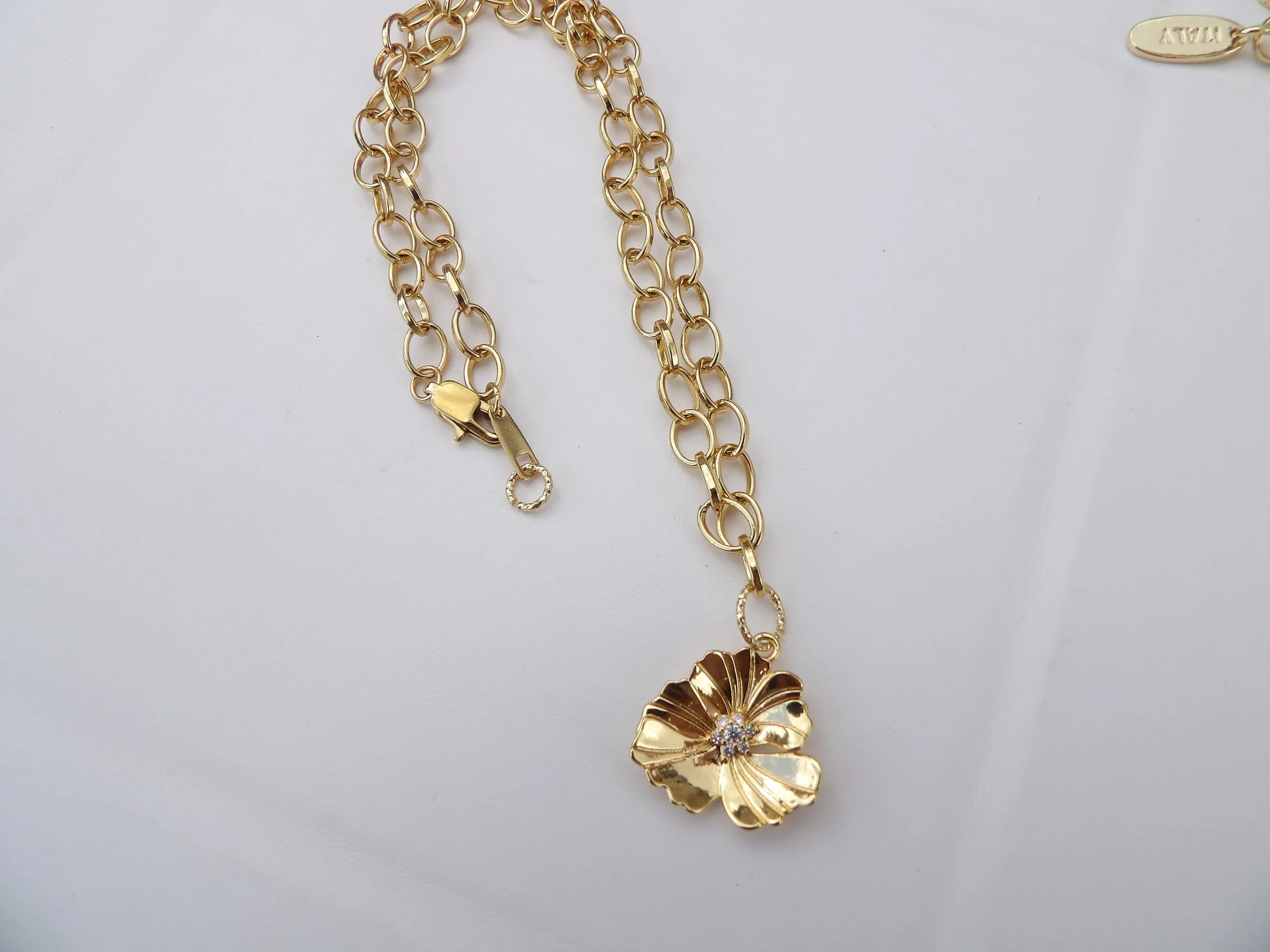 Hibiscus Flower 18k Gold Necklace