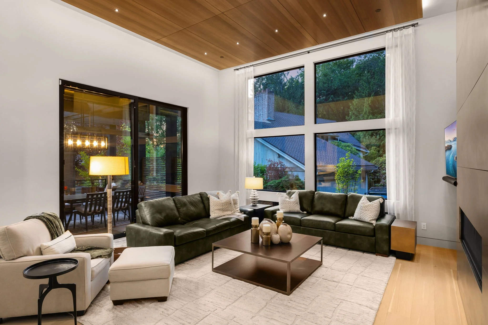 9-web-or-mls-1215-96th-ave-se.jpg