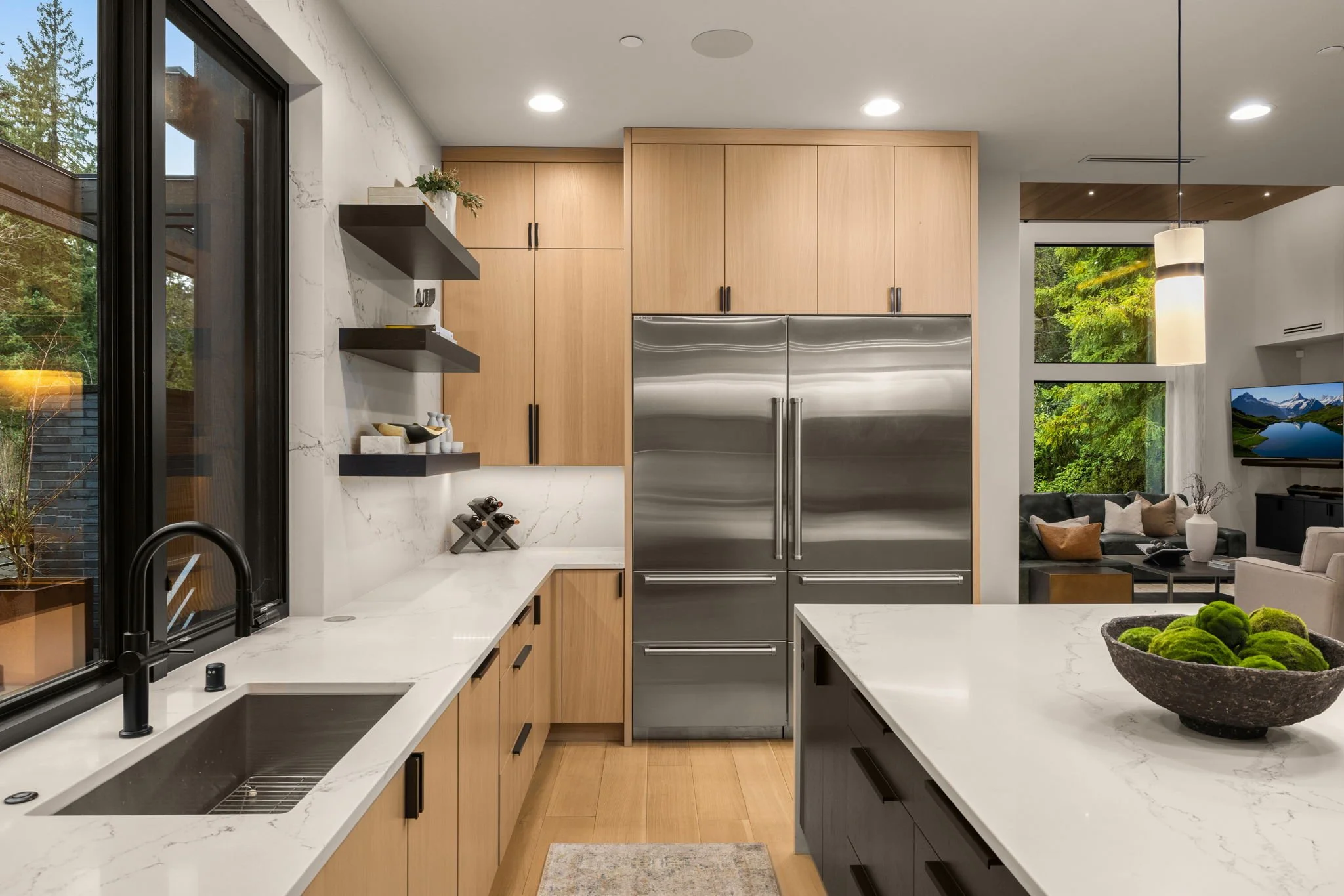 13-web-or-mls-1215-96th-ave-se (4).jpg