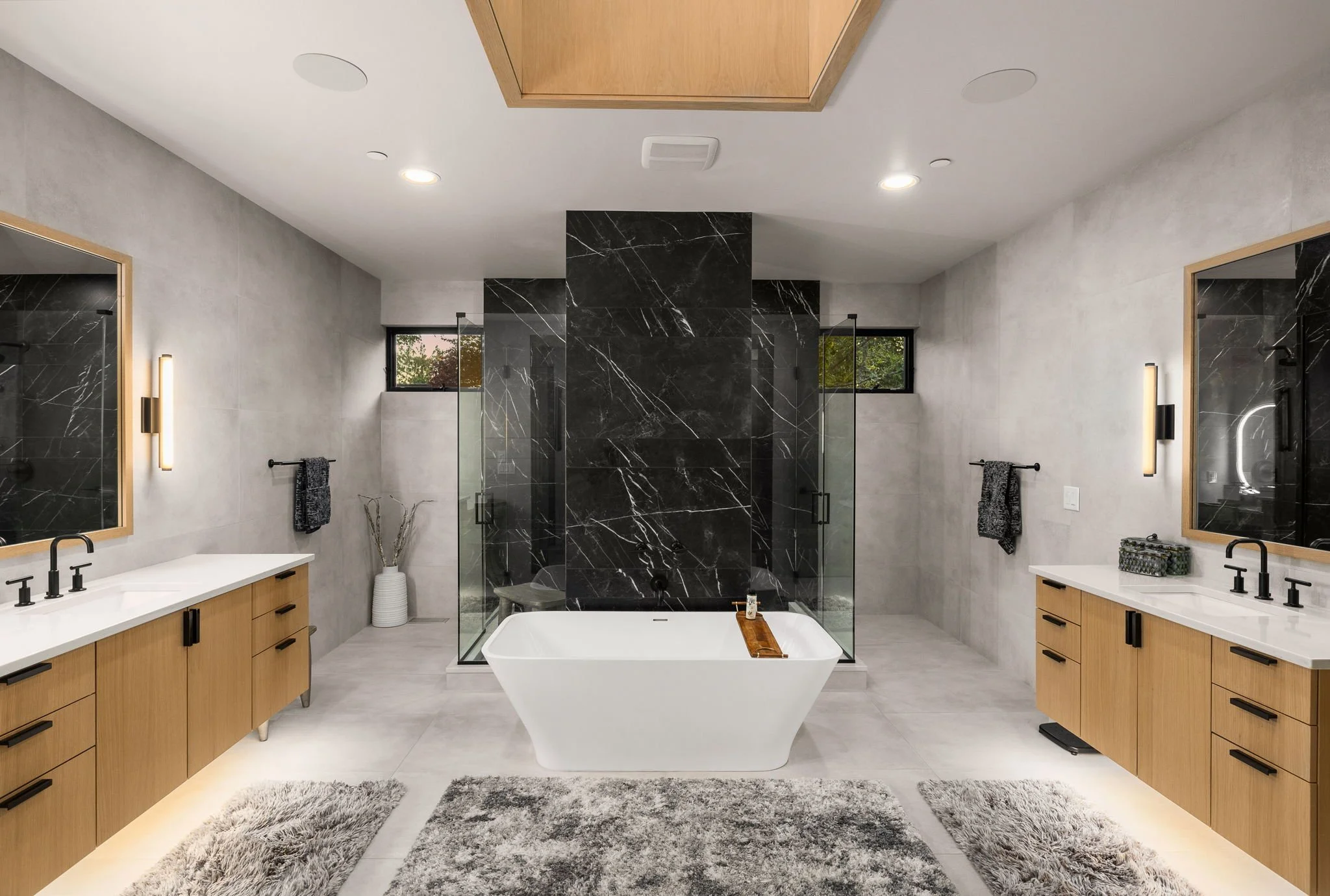 25-web-or-mls-1215-96th-ave-se.jpg