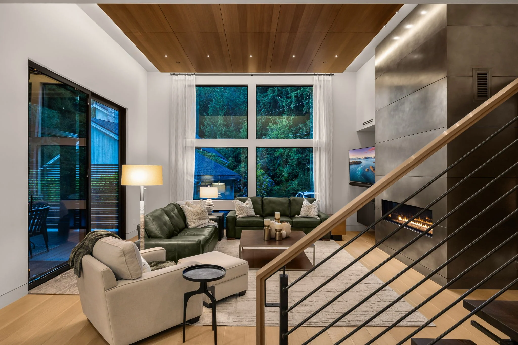 12-web-or-mls-1215-96th-ave-se.jpg