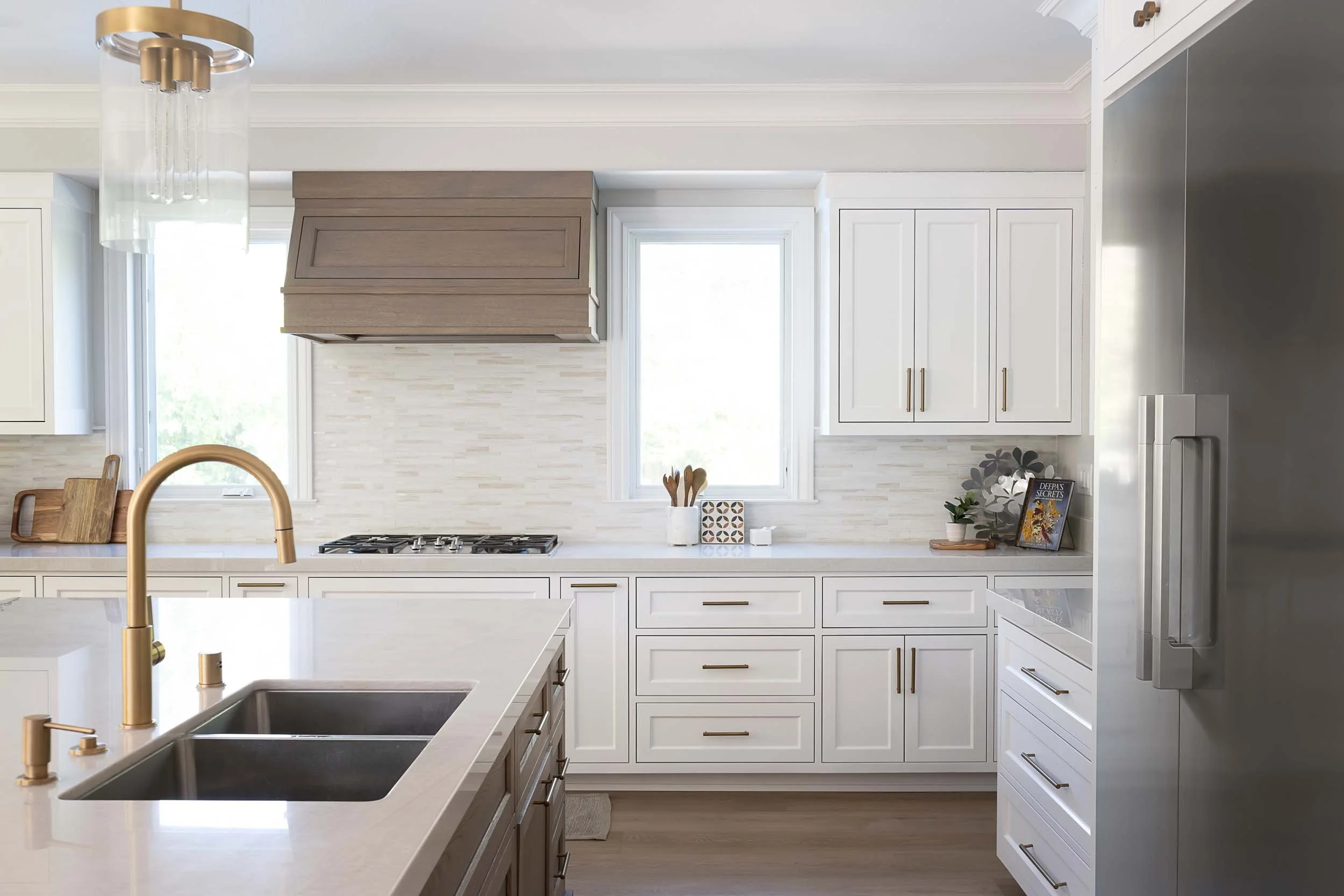 White Stable Kitchen Kelly Tivey Interior Design_ 009.jpg
