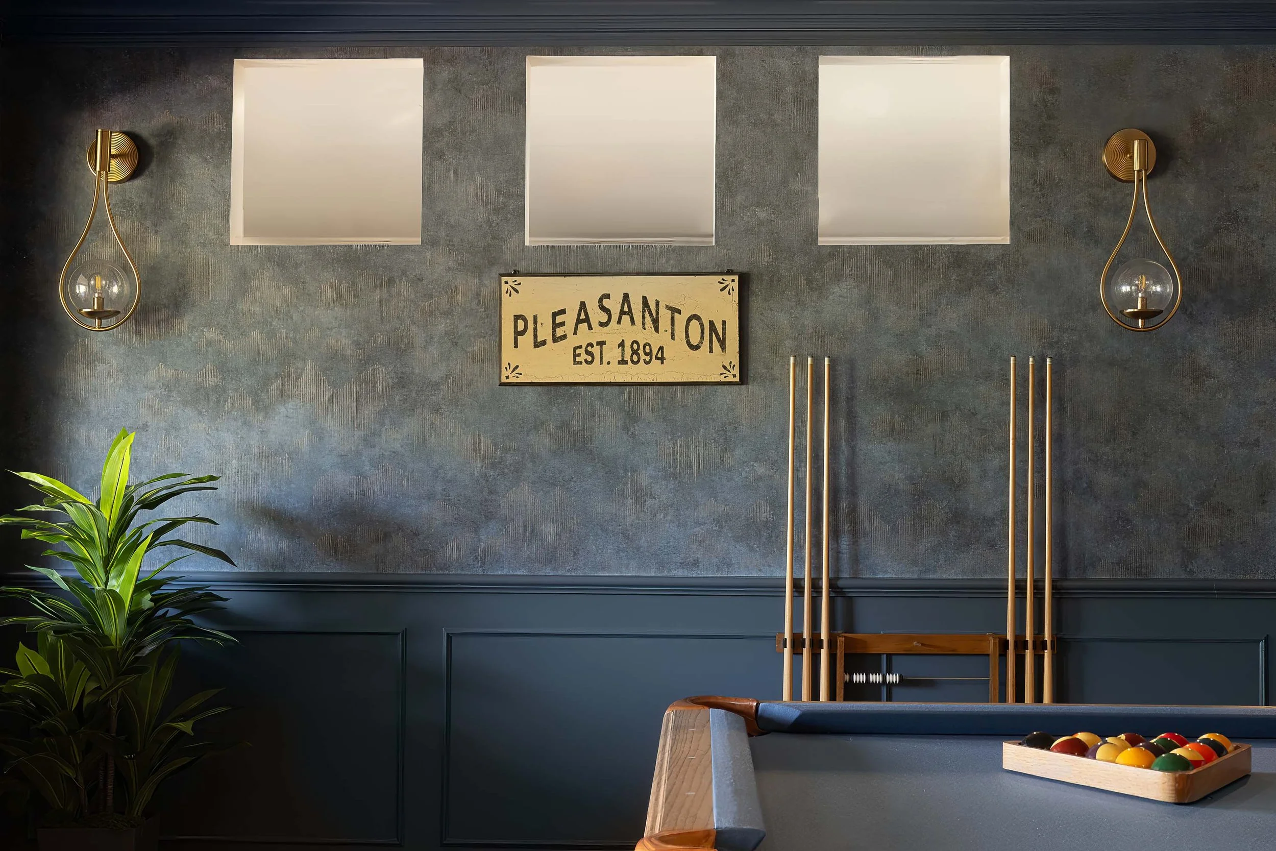 Interior Designer Kelly Tivey Castlewood Views 35.jpg