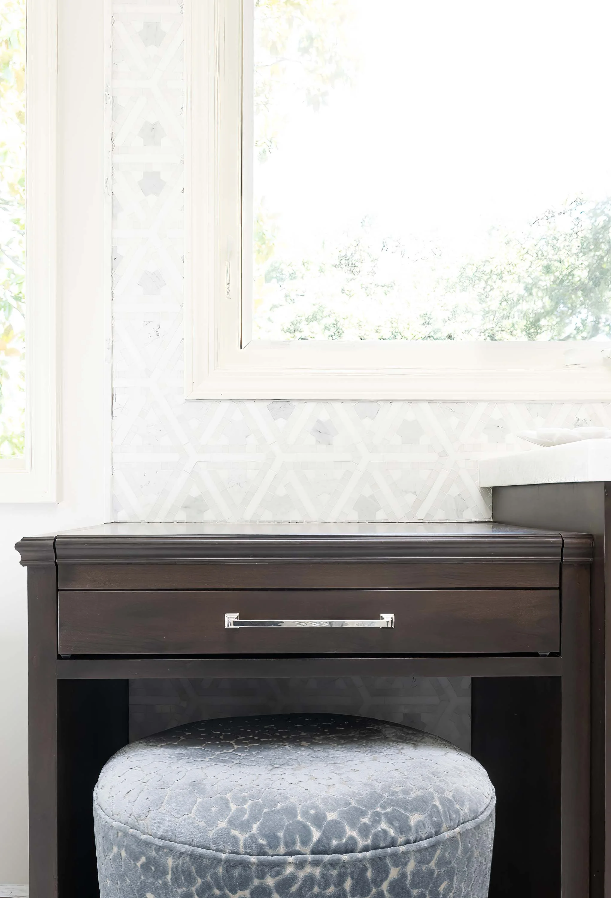 Interior Designer Kelly Tivey Castlewood Views 10.jpg