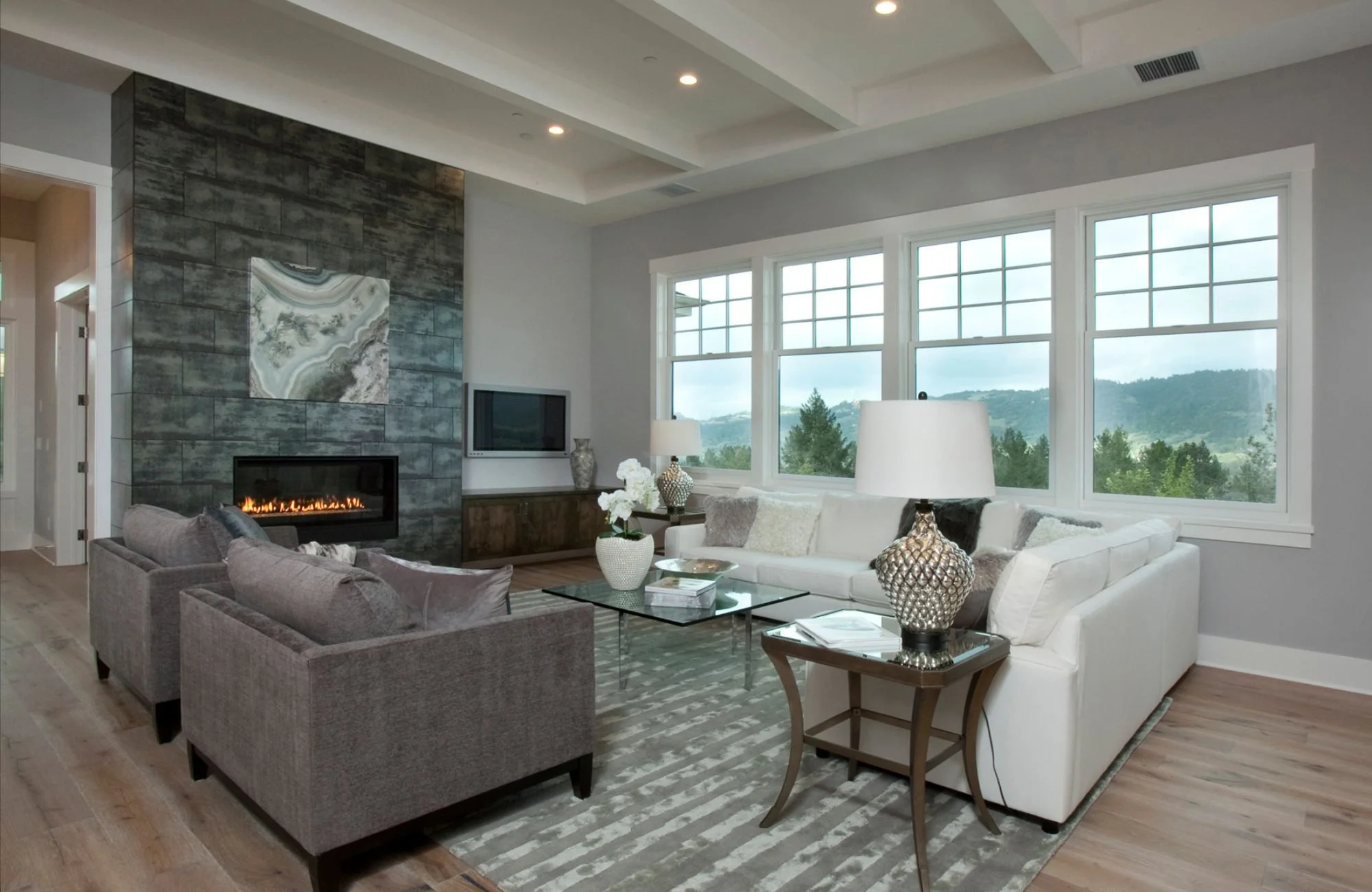 kelly-tivey-interiors-livermore-ca-home-traffic-flow-living-room-with-ceiling-beams-view-of-bay-custom-furnishings-transitional.jpg