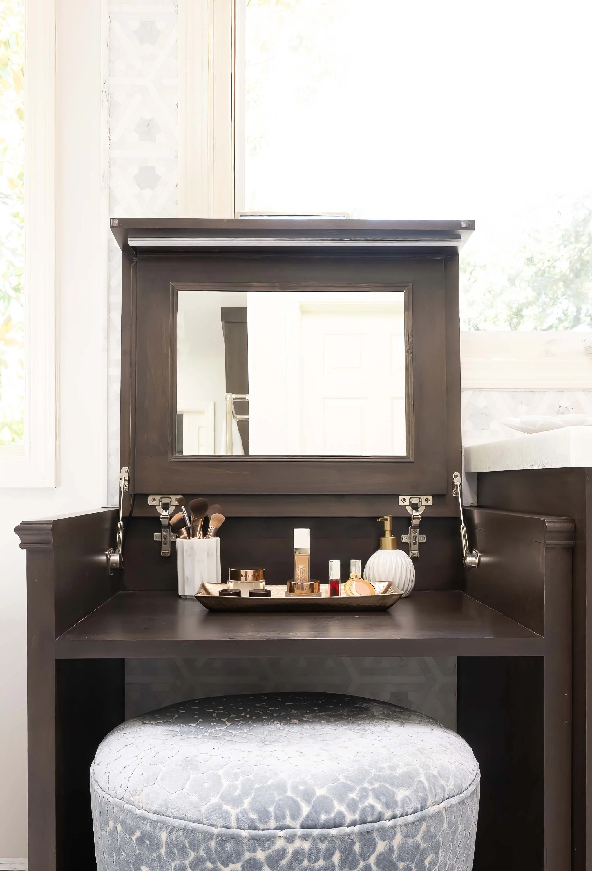 Interior Designer Kelly Tivey Castlewood Views 11.jpg