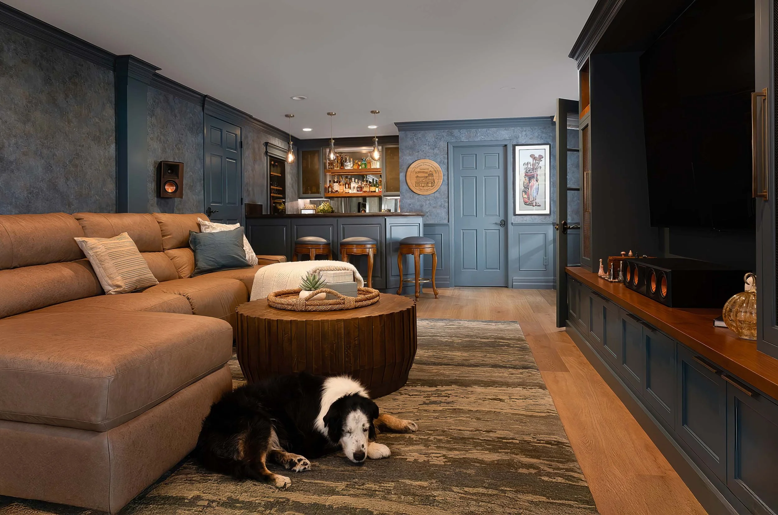 Interior Designer Kelly Tivey Castlewood Views 27.jpg