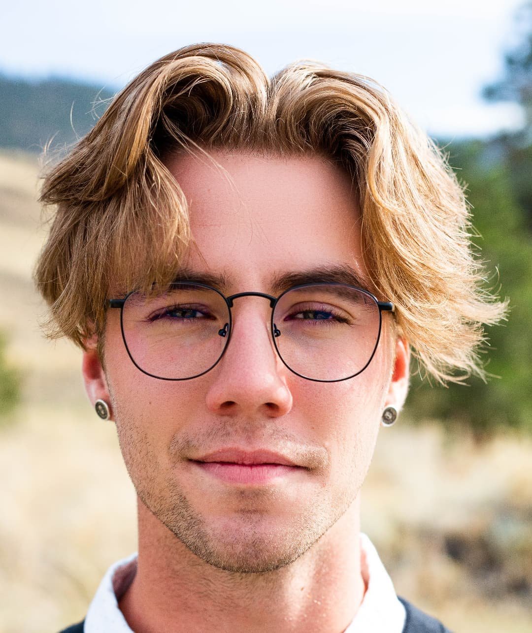 🍂 Model - @logan_d_cole - (2/3)
&bull;
&bull;
&bull;
#photography #canon #canon5Dmarkiii #canon5d #portraiture #portrait #kelowna #penticton #summerland #okanagan #canada #bc #britishcolumbia #fall #cloudy #model #emotion #angst #finesse #nature #ds