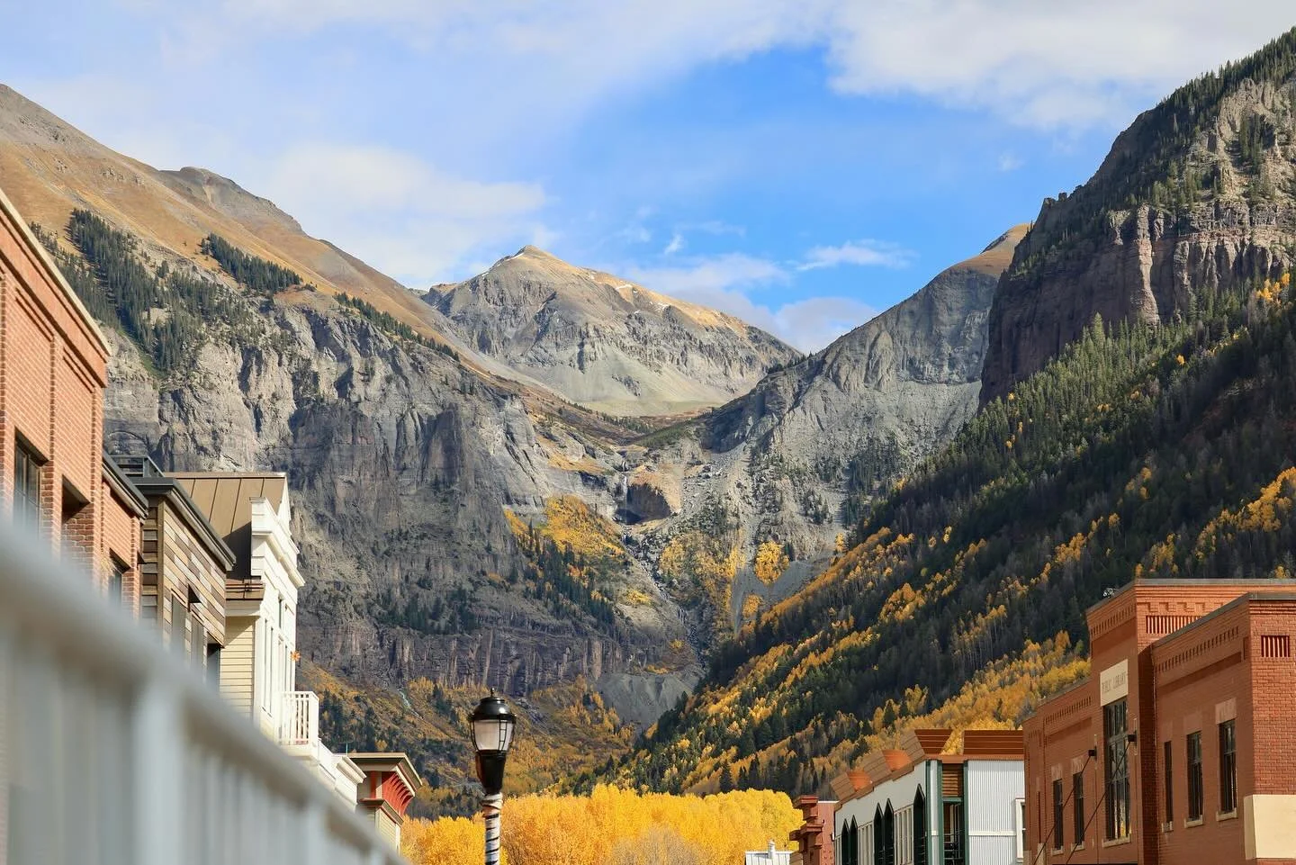 Downtown Telluride in full fall colors might be my favorite view in Colorado @visittelluride •
•
•
•
#canon #camera #photography #telluride #downtown #fallcolors #autumn #sanjuans 
•••
Canon EOS R5