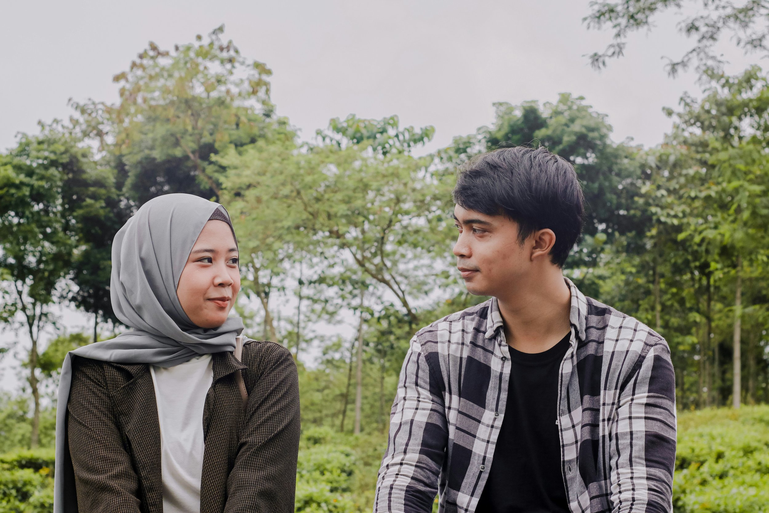 Everyone Around You Is Dating. You Are Trying to Do It Differently.