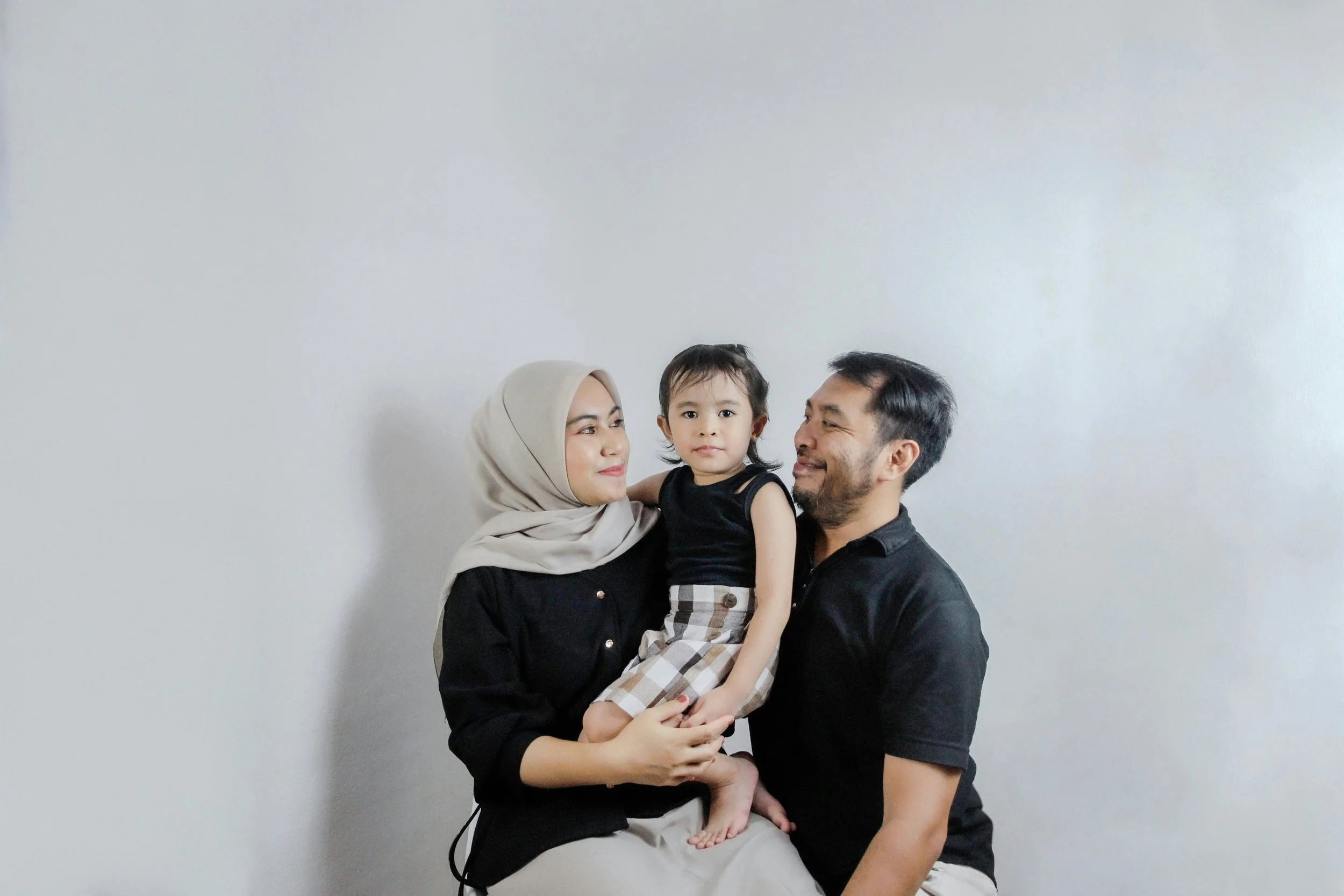 Three generations of a Muslim family