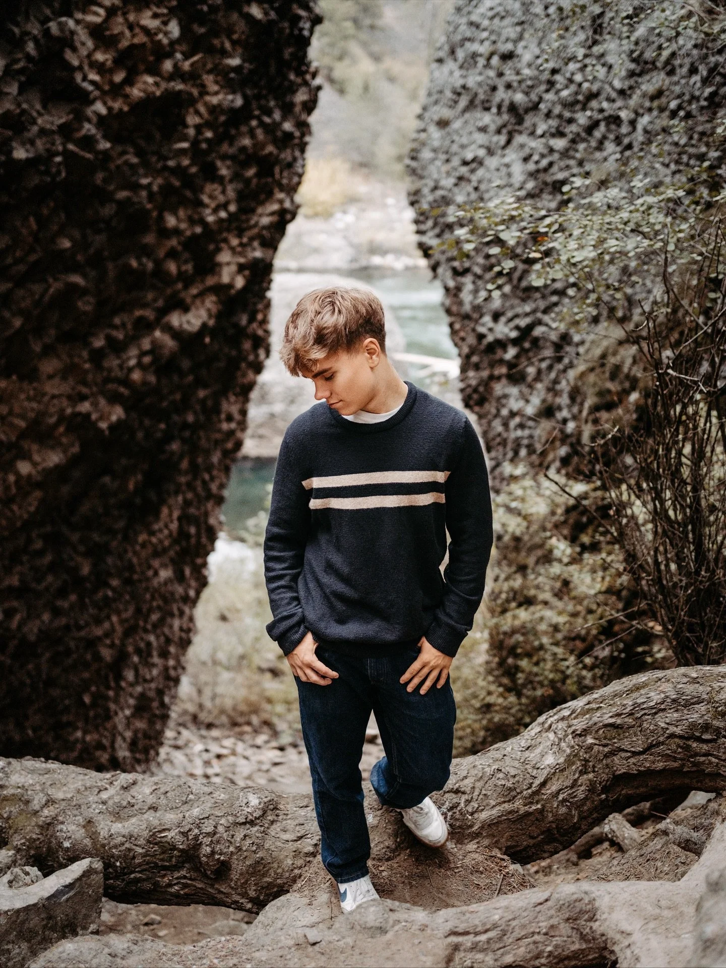 📸Senior photoshoot with the Aura King @liamc1945 
⭐️Need photos for Senior pictures, Prom, Sports, ect.?
💬Text/Call 5096098015 or visit my website www.samuilkarazhov.come *Linked in my Bio!
-
-
-
-
#seniorpictures #photographer #pnw #washington #po