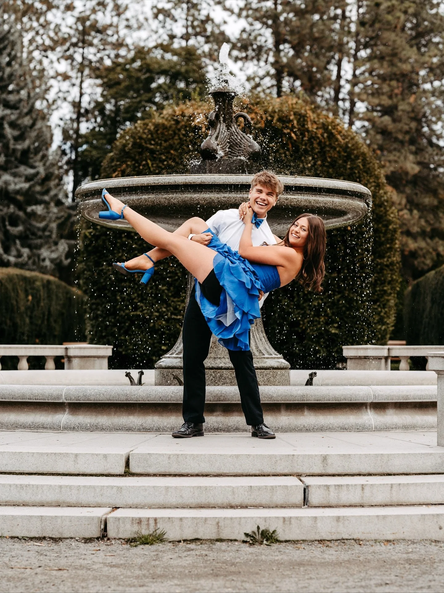 📸Hoco photoshoot at Manito park with the best couple ever! @liamc1945 and @ava._.edgar 
⭐️Want your photos taken for Hoco, Prom, etc.?
💬Text 5096098015 or visit my website www.samuilkarazhov.com
-
-
-
-
#homecoming #hoco #photographer #prom #dance 