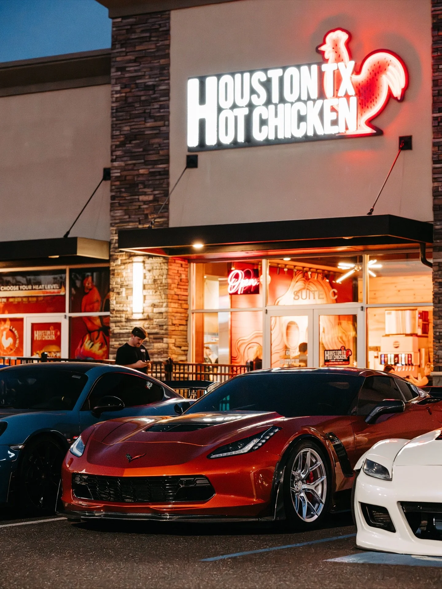 📸 @carcraze.events Car meet at @hhc
🤔Want photos or videos of your whip?
💬Text or call 5096098015 to book!
🌃Check out my portfolio in my bio @shotbysamka 
-
-
-
-
-
#viper #corvette #skyline #pnw #washington #spokane