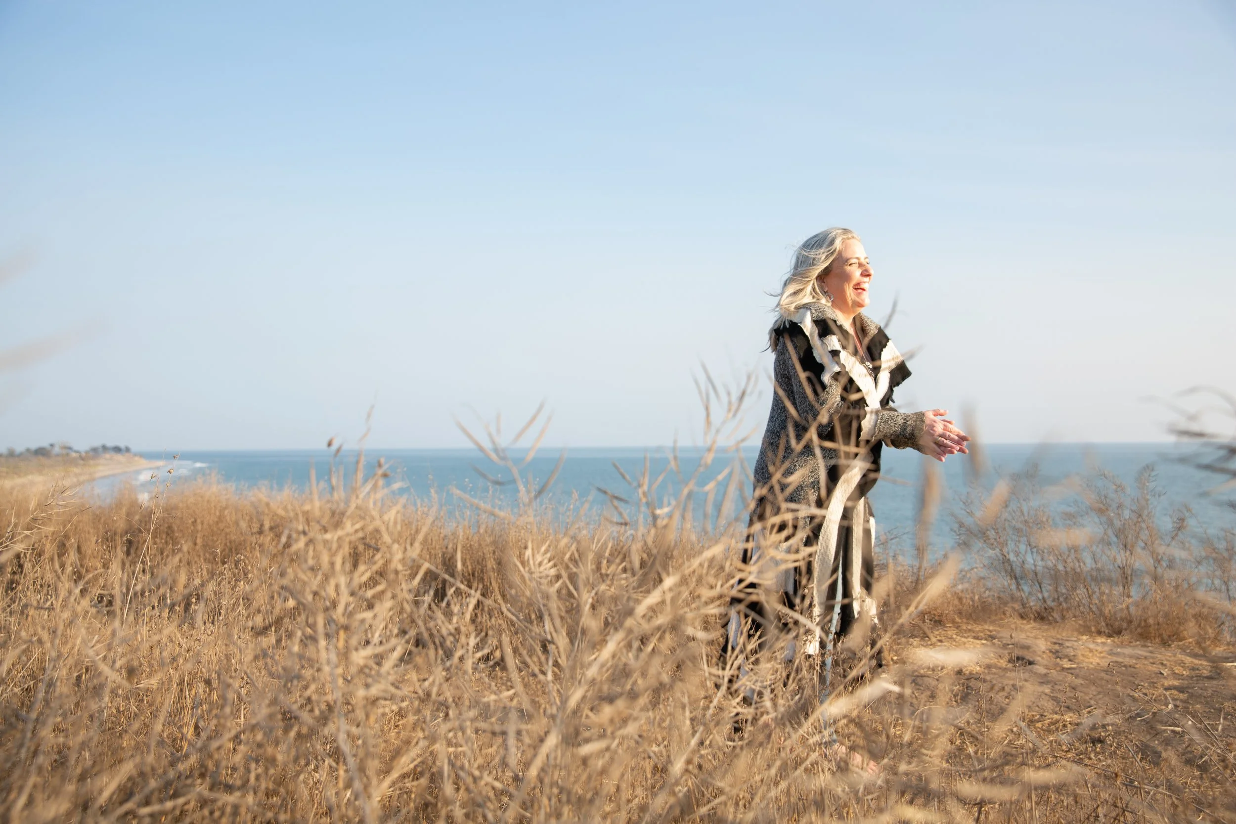 life-your-best-life-beach-cliff-renee-vernon.jpg