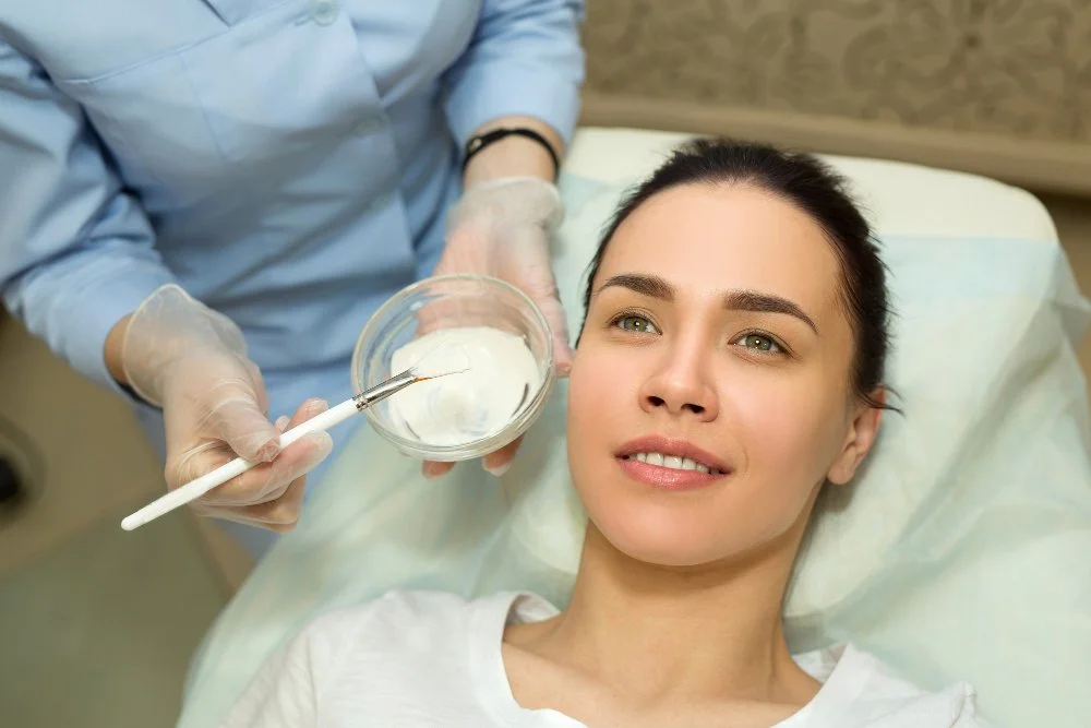 What to Expect After a Chemical Peel: Recovery &amp; Results
