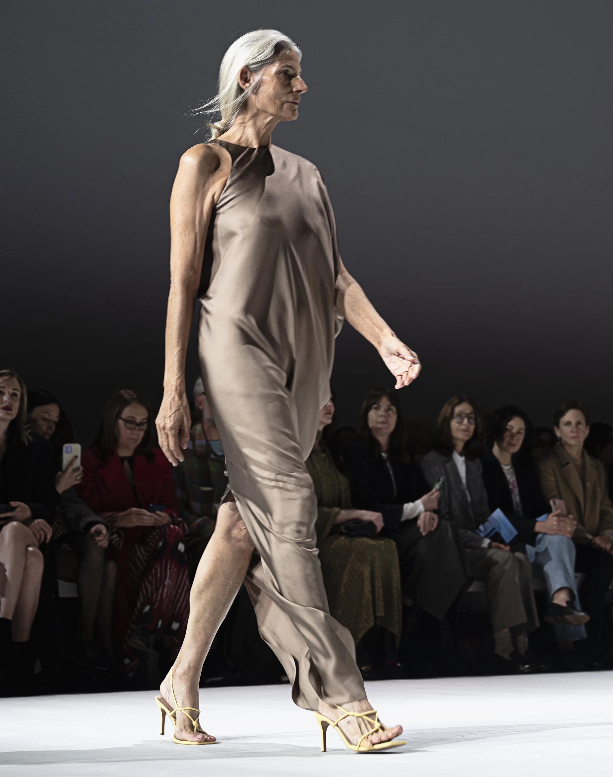 Bianca Spender x AAFW_1_byDionTillema005.jpg