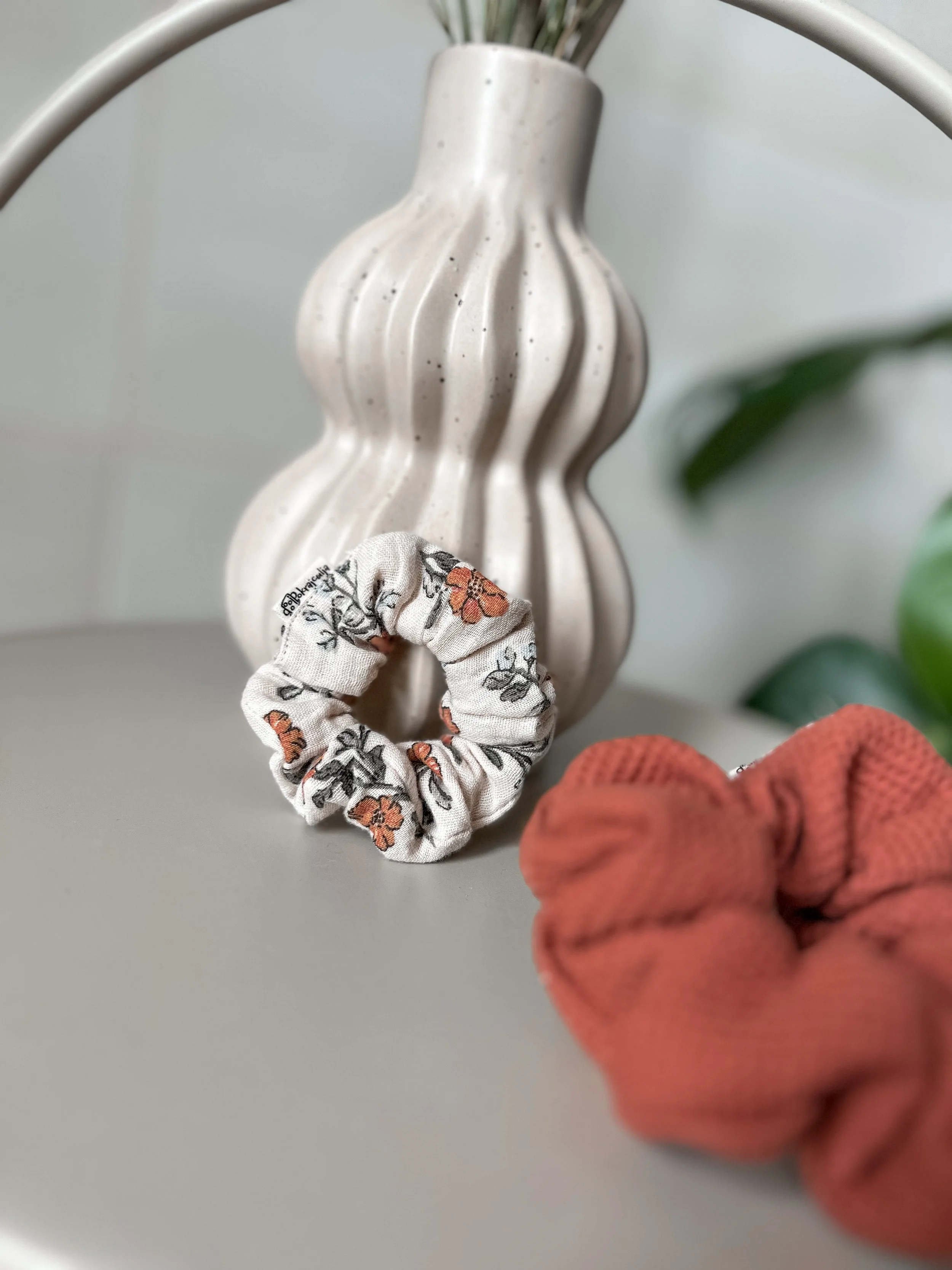 Scrunchie I Apricot MINI
