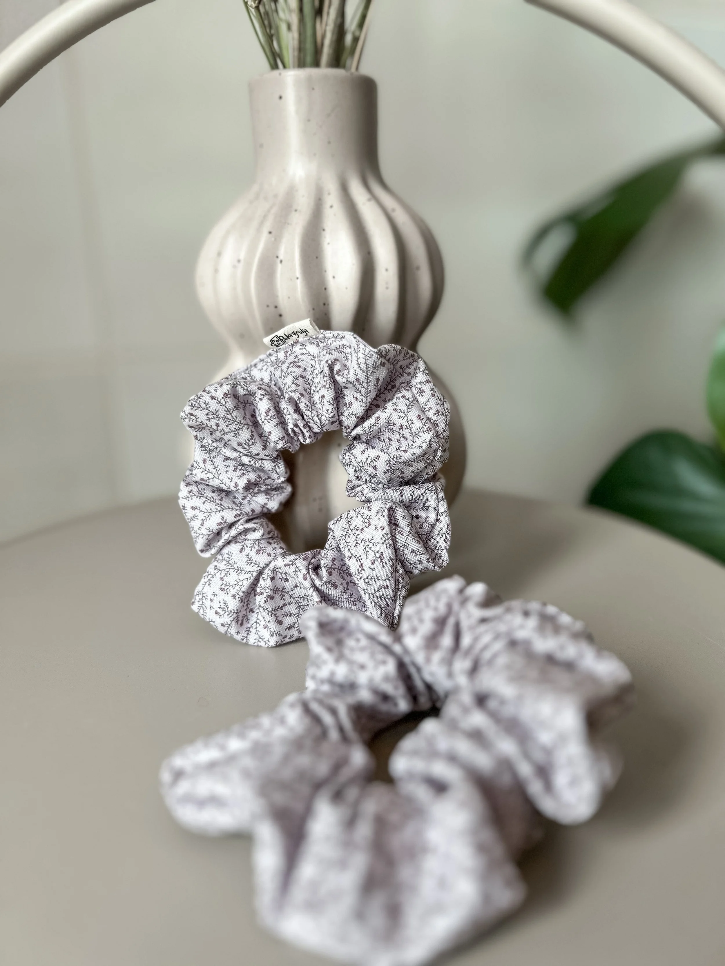 Scrunchie I Lila love