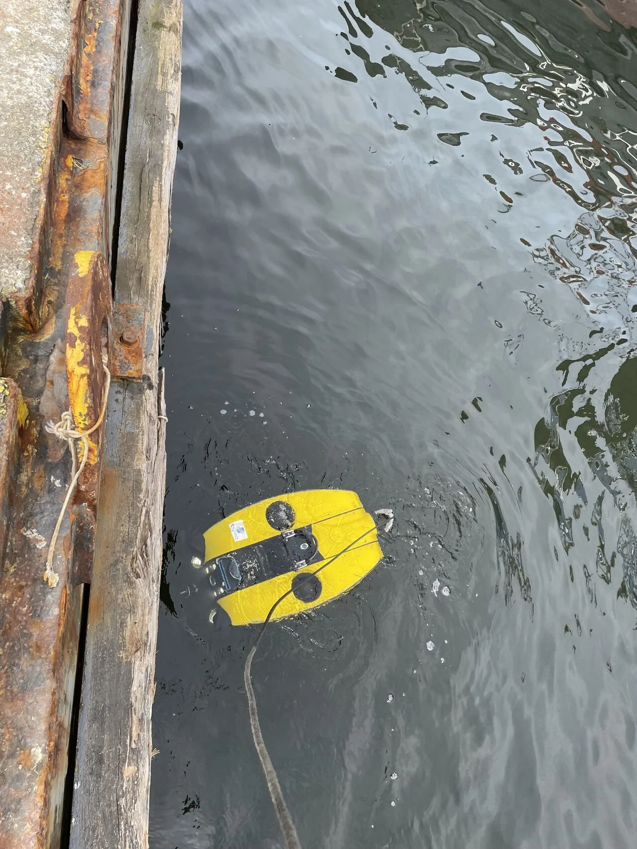 Mini ROV underwater inspection