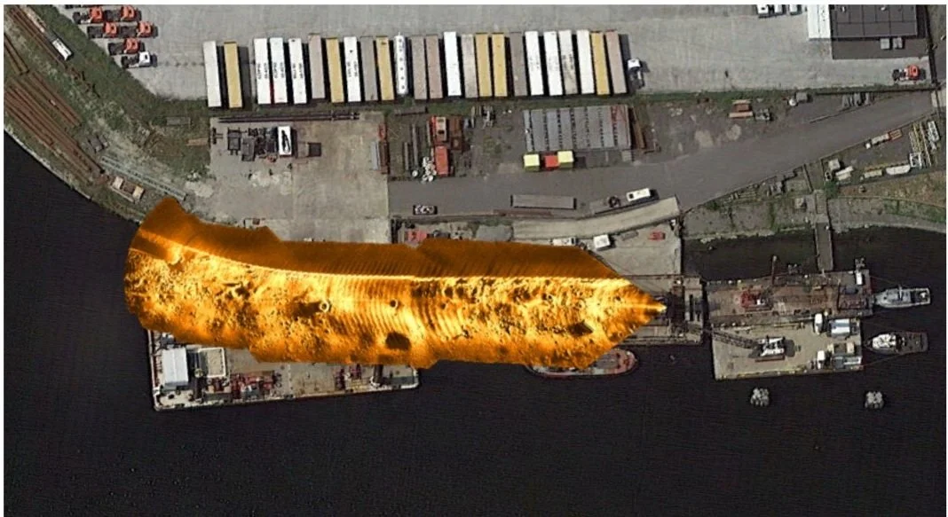 sonar image linked to real-world map