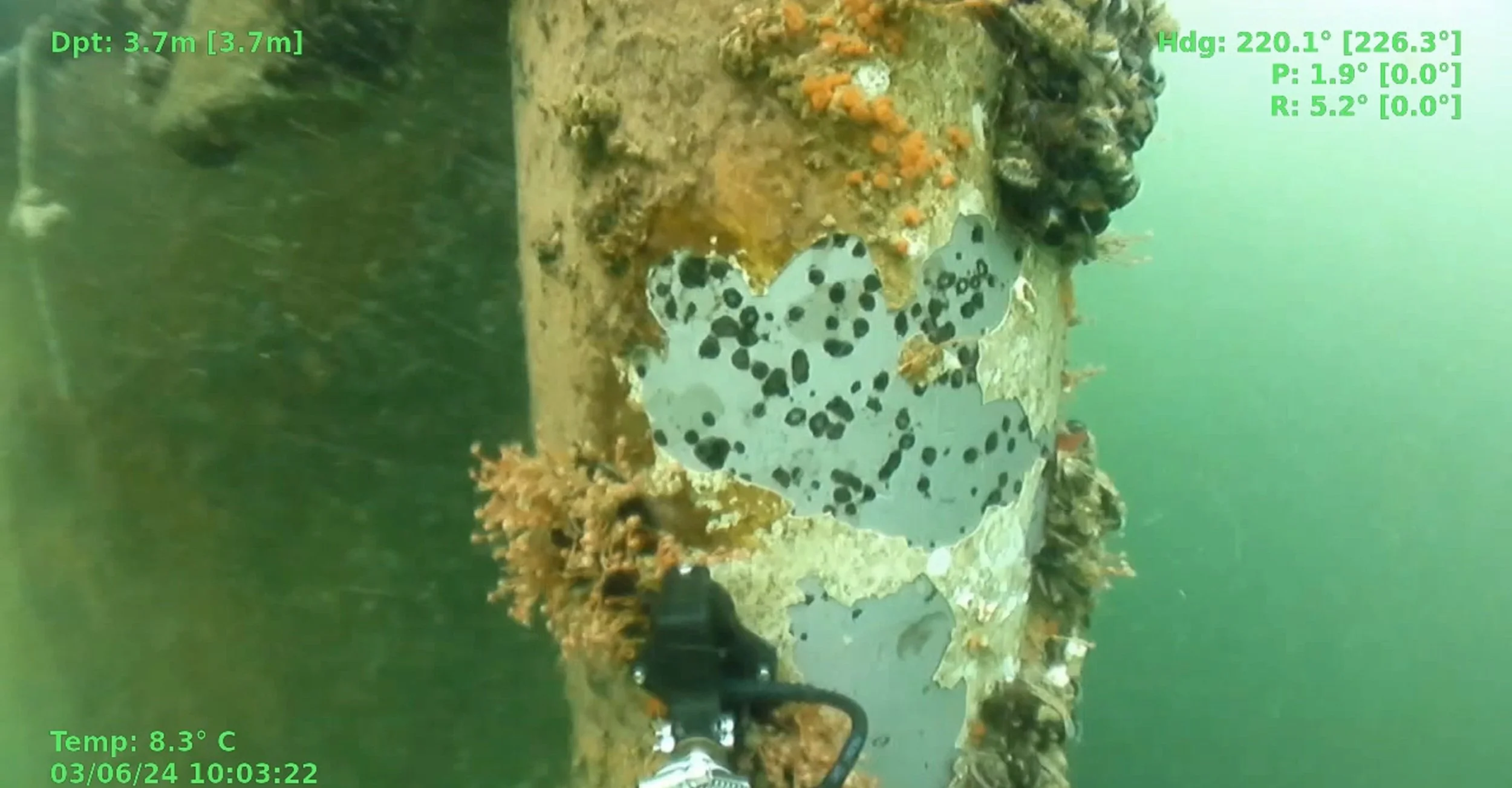 thickness measurements using ROVs