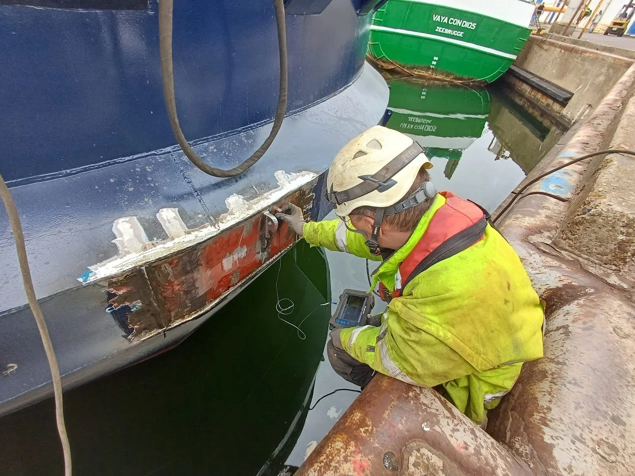 Ultrasonic testing on welds