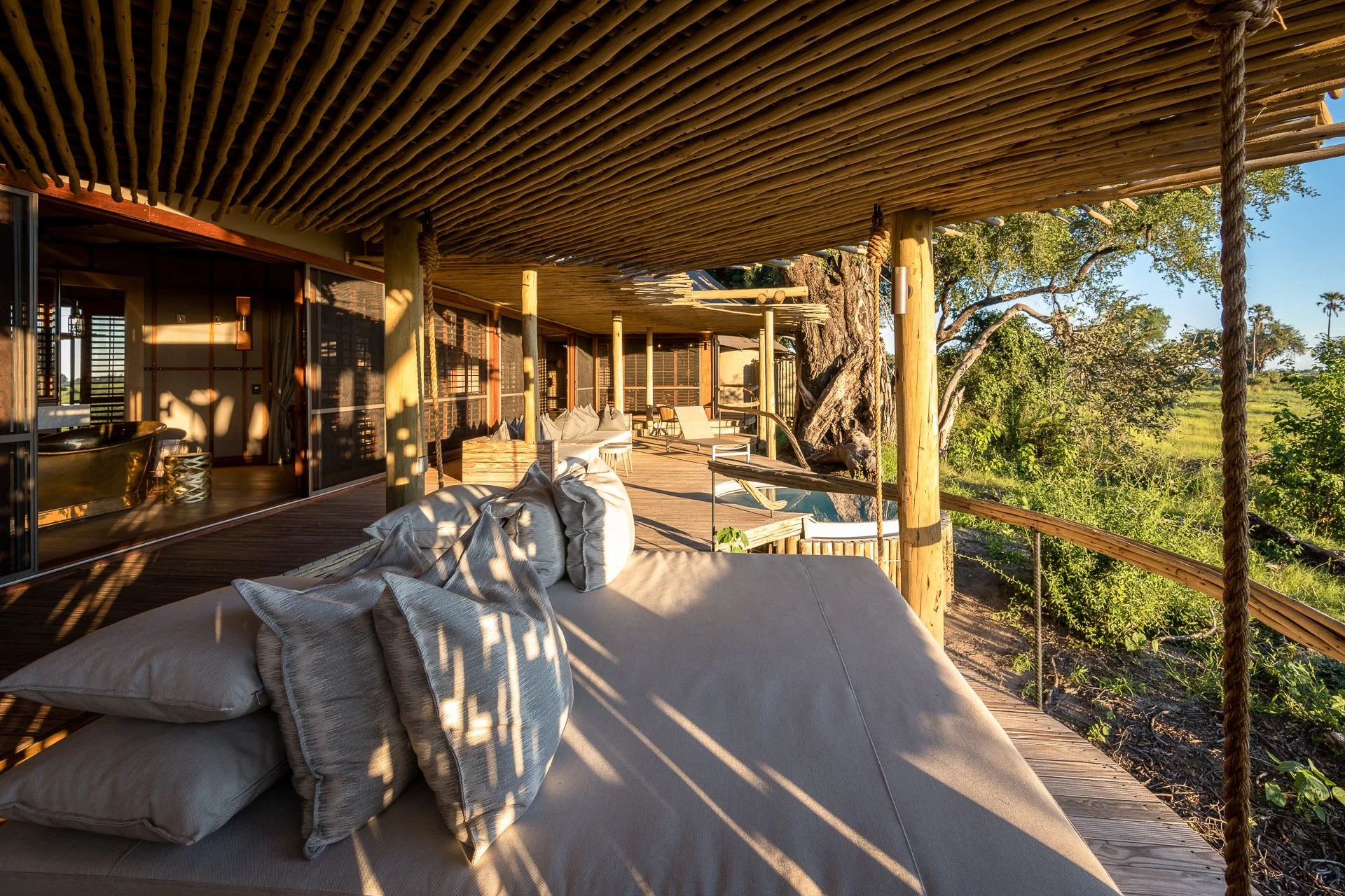 MOMBO CAMP-Okavango-Delta