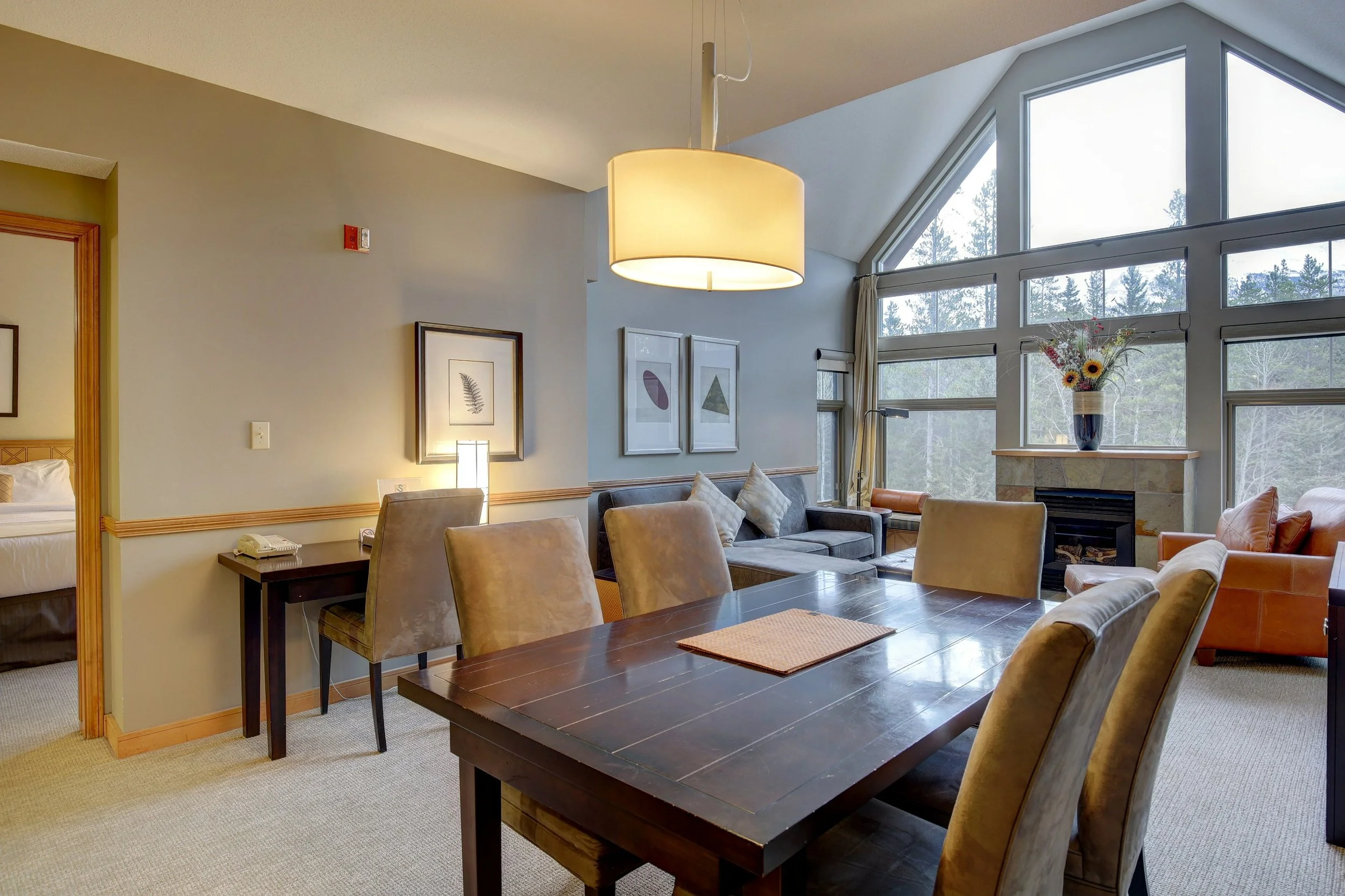 Spacious Dining Area