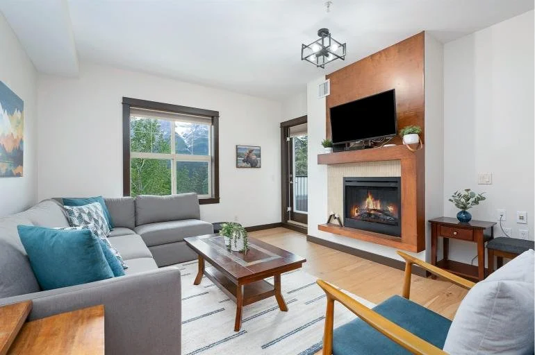 Spacious Living Room