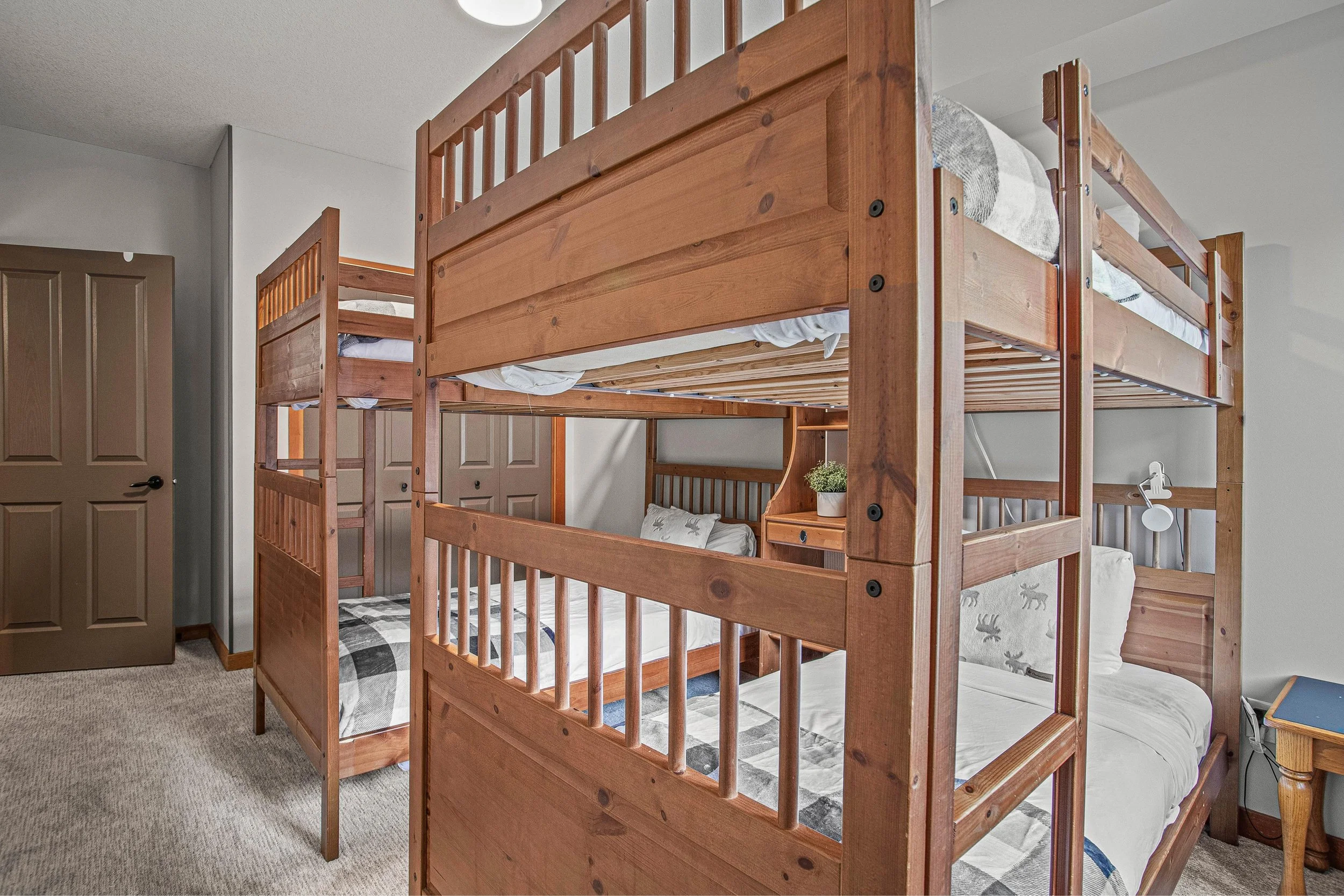 Bunkbed Room