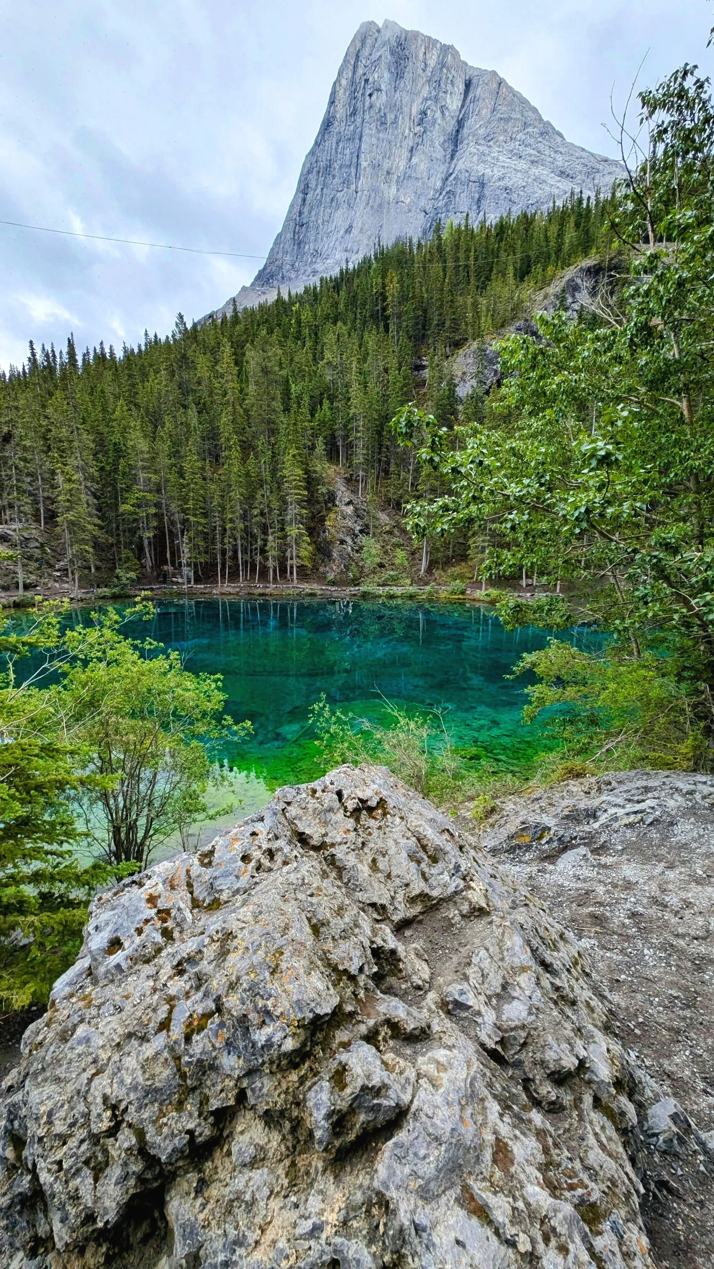 Grassi Lakes Trail