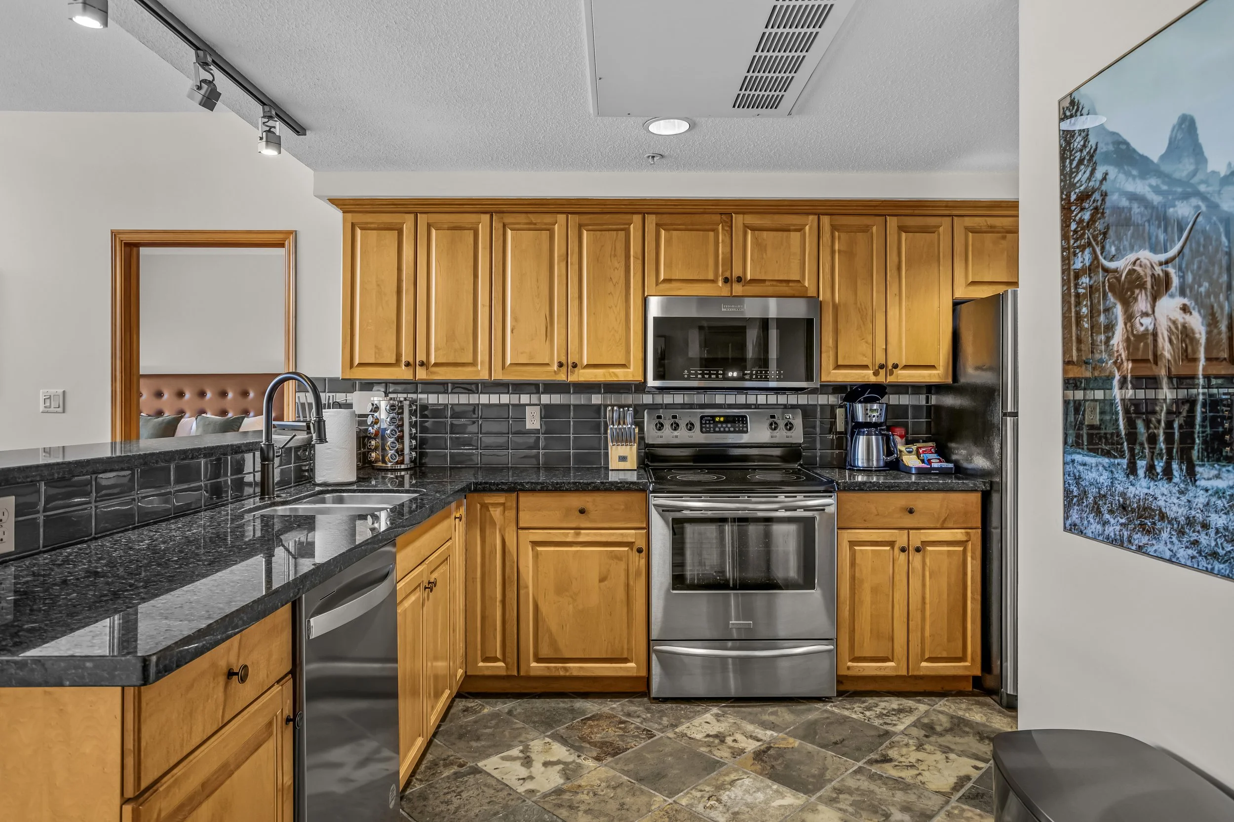 Well Appointed Kitchen 