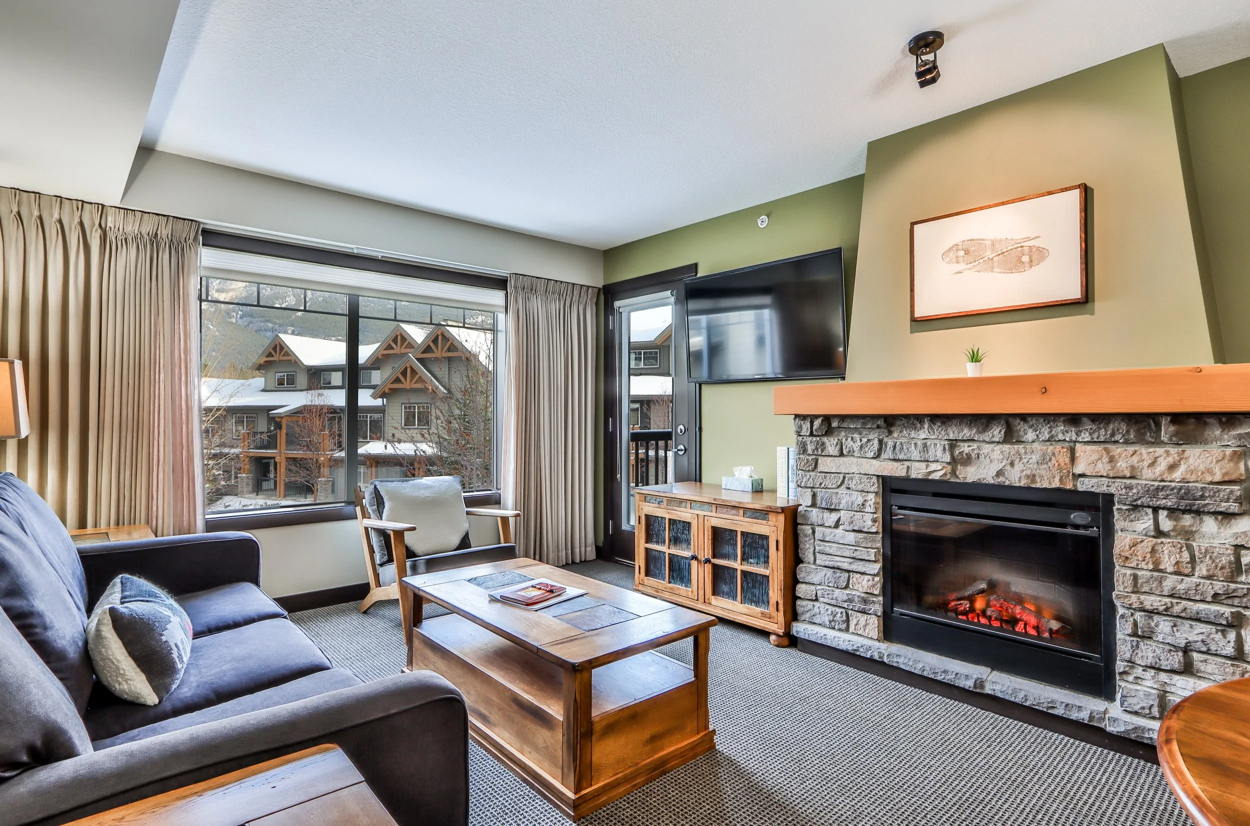 Scenic Mountain Resort | Hot Tub &amp; Mountain Views!