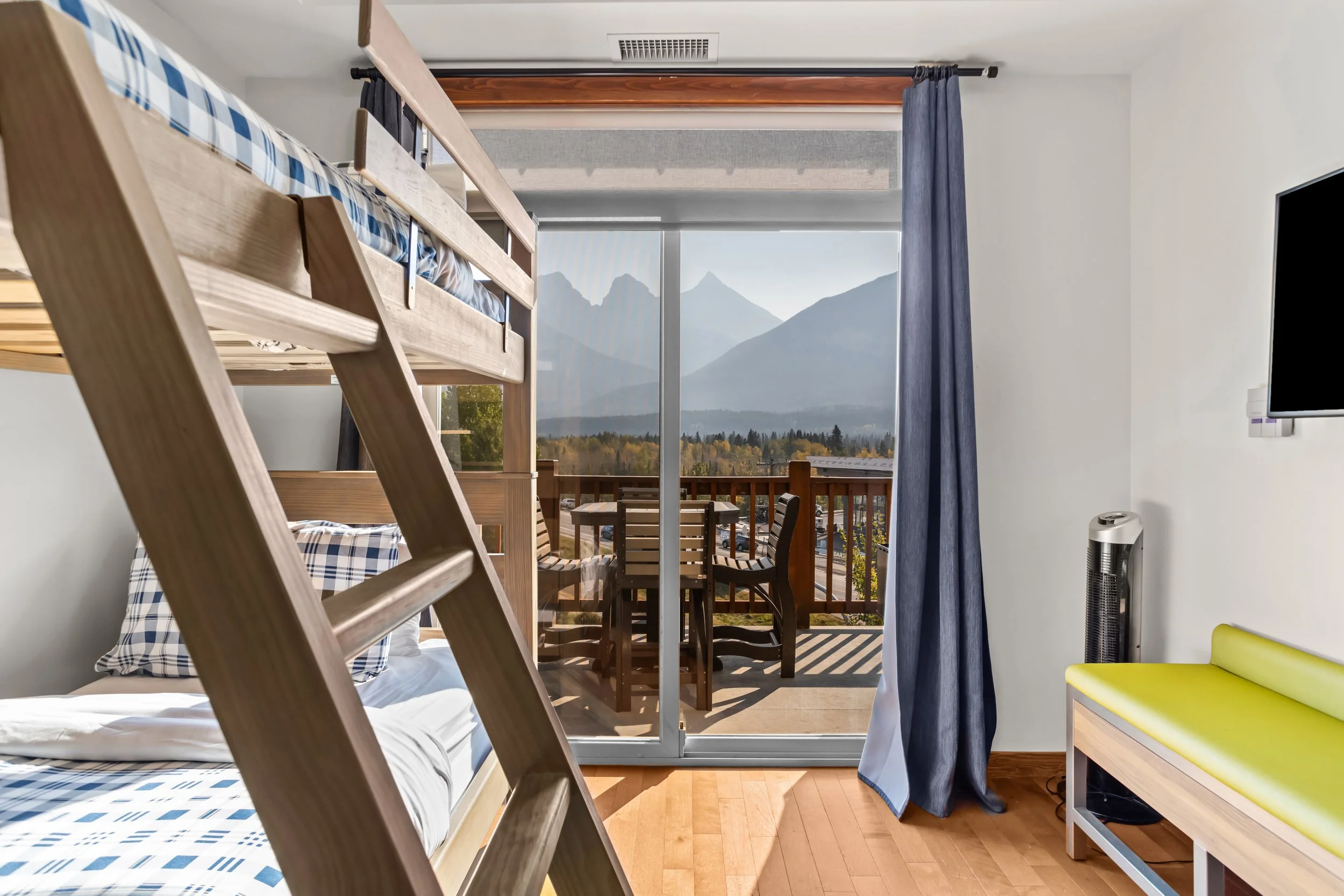 Luxury Mountain View Penthouse