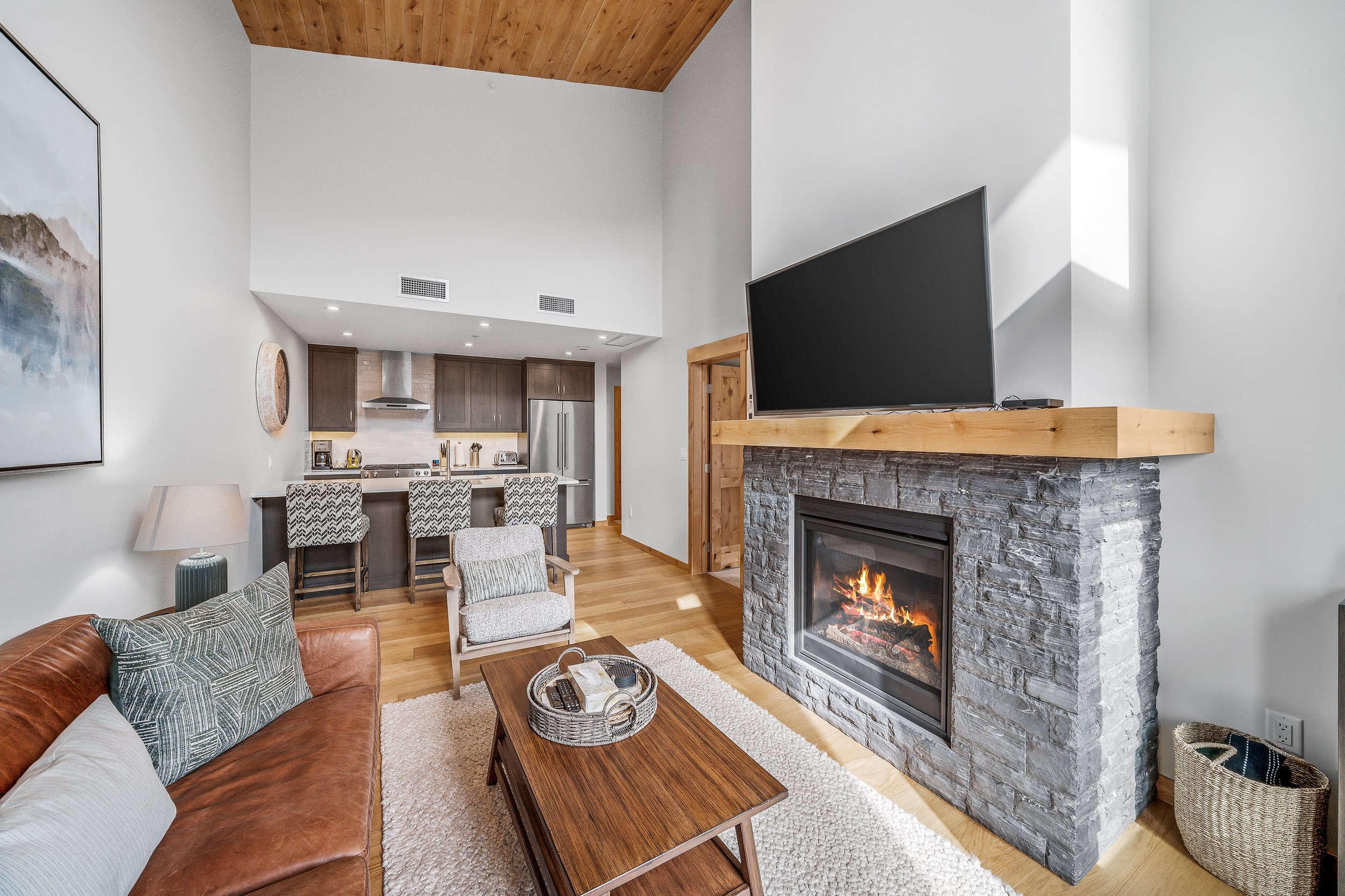 Spacious Living Room