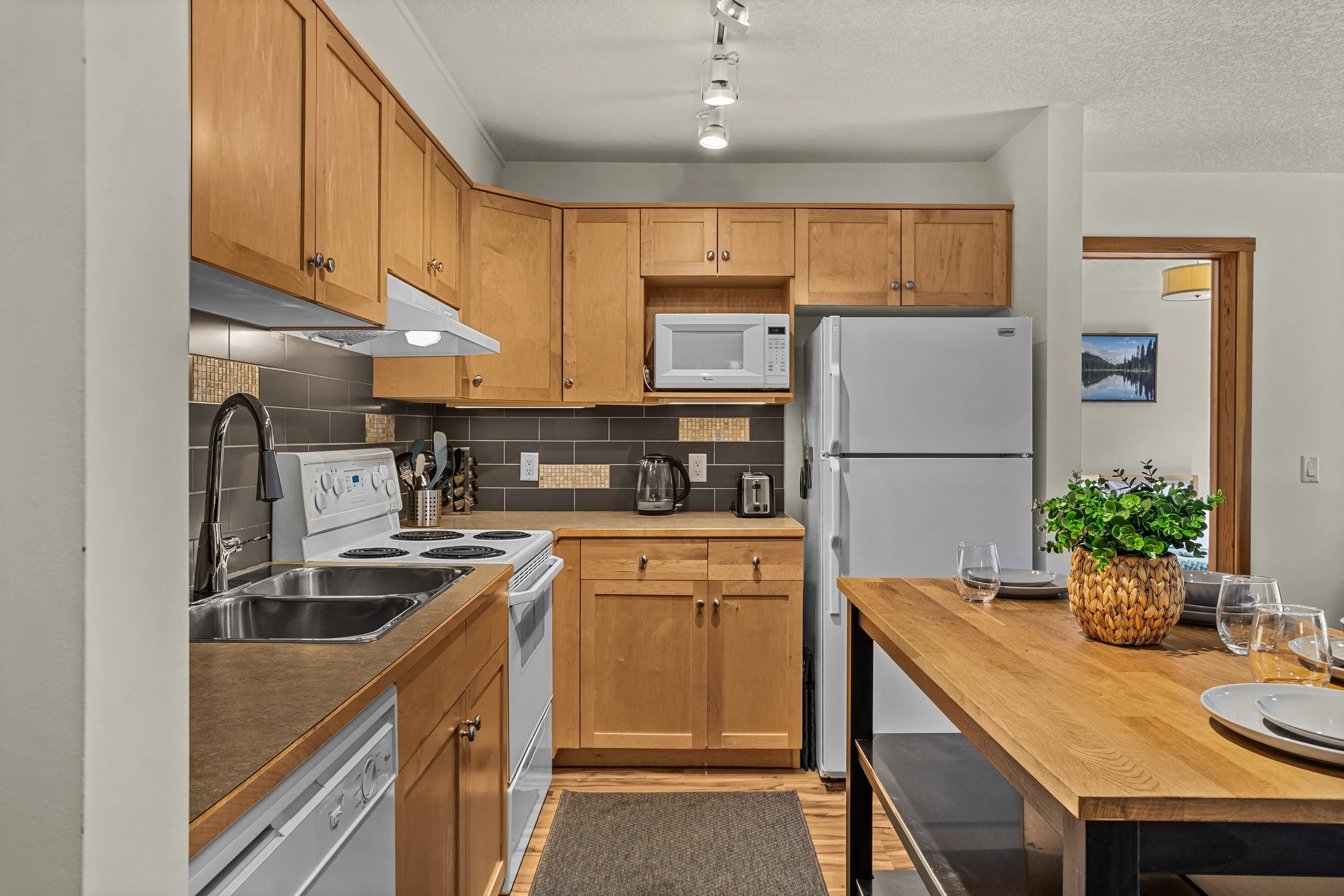 Fully Equiped Kitchen 