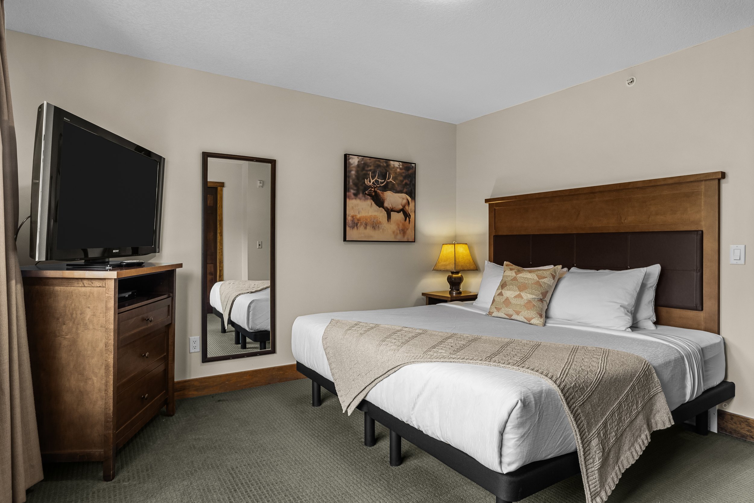 King Bedroom 
