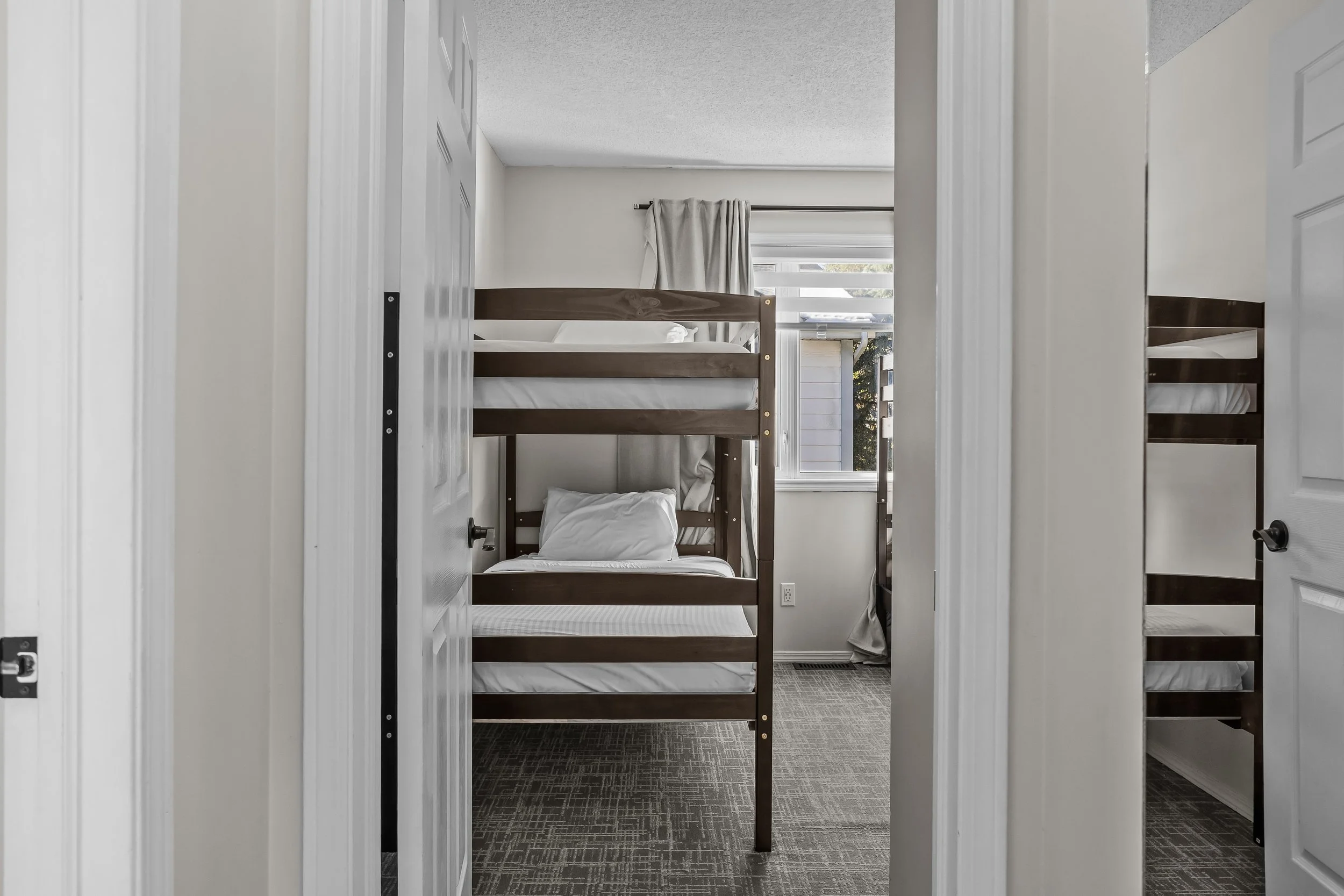 Bunkroom 