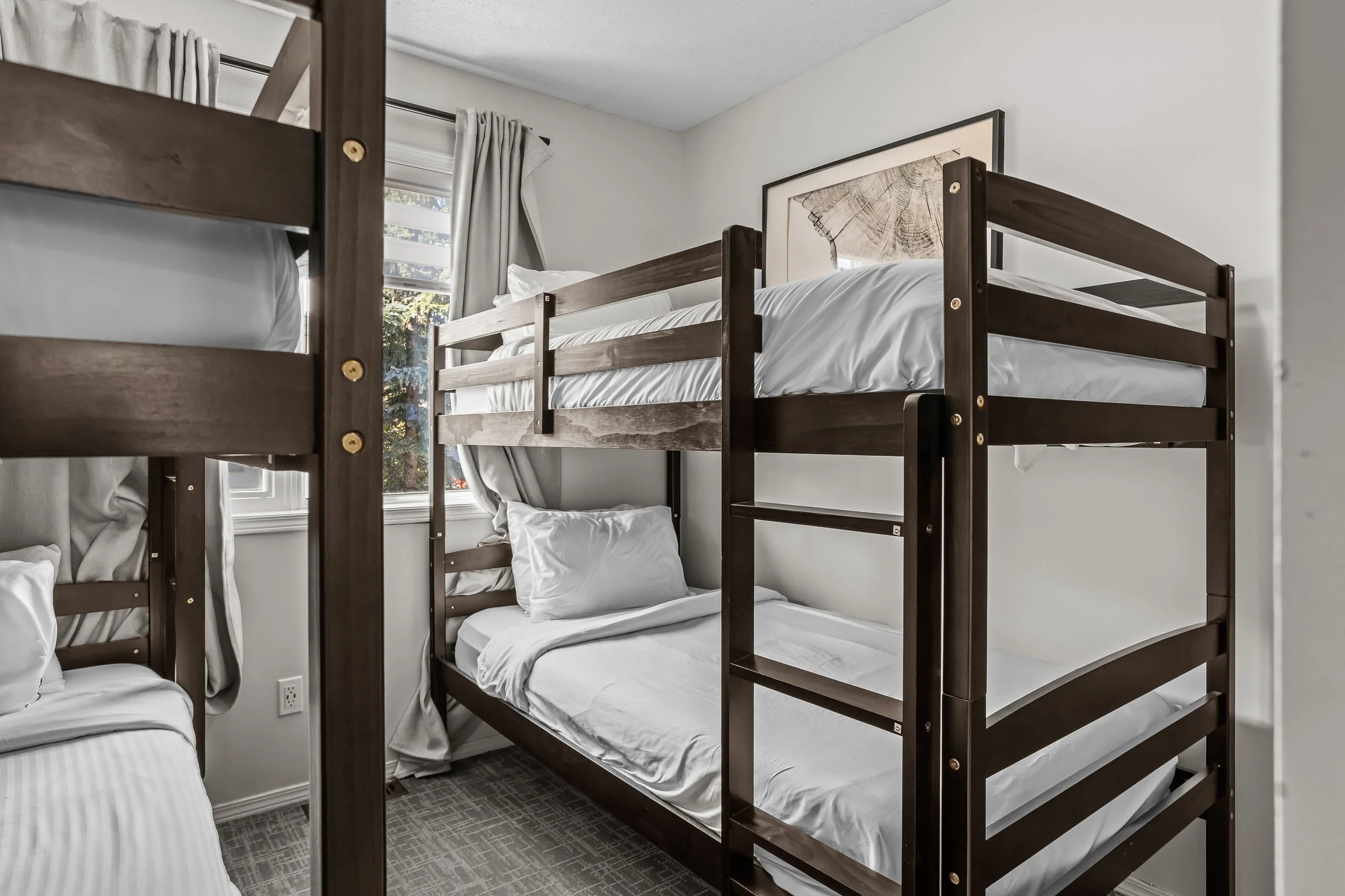Bunkroom 