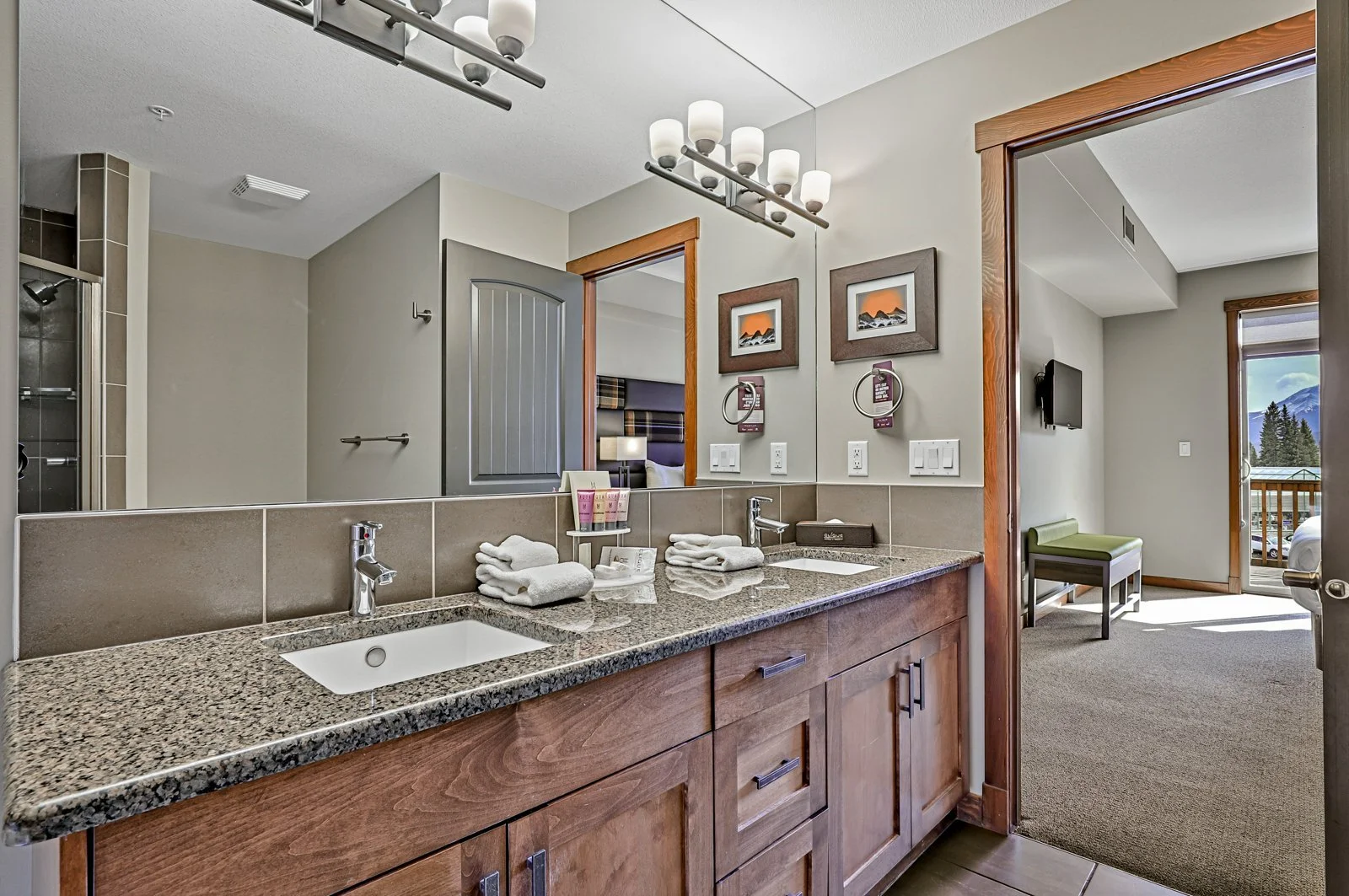 Ensuite