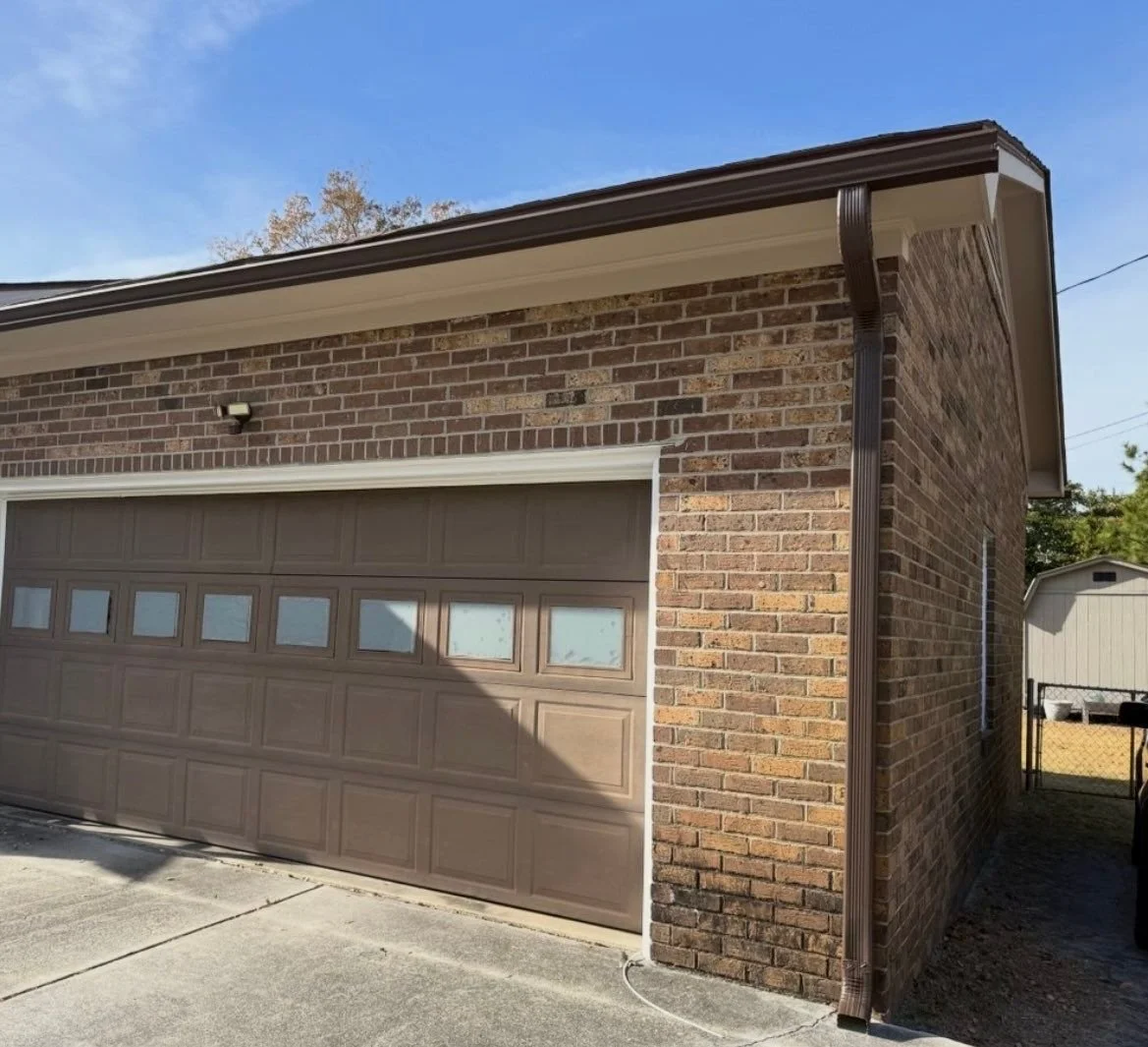 Brown Seamless Gutters Wilmington