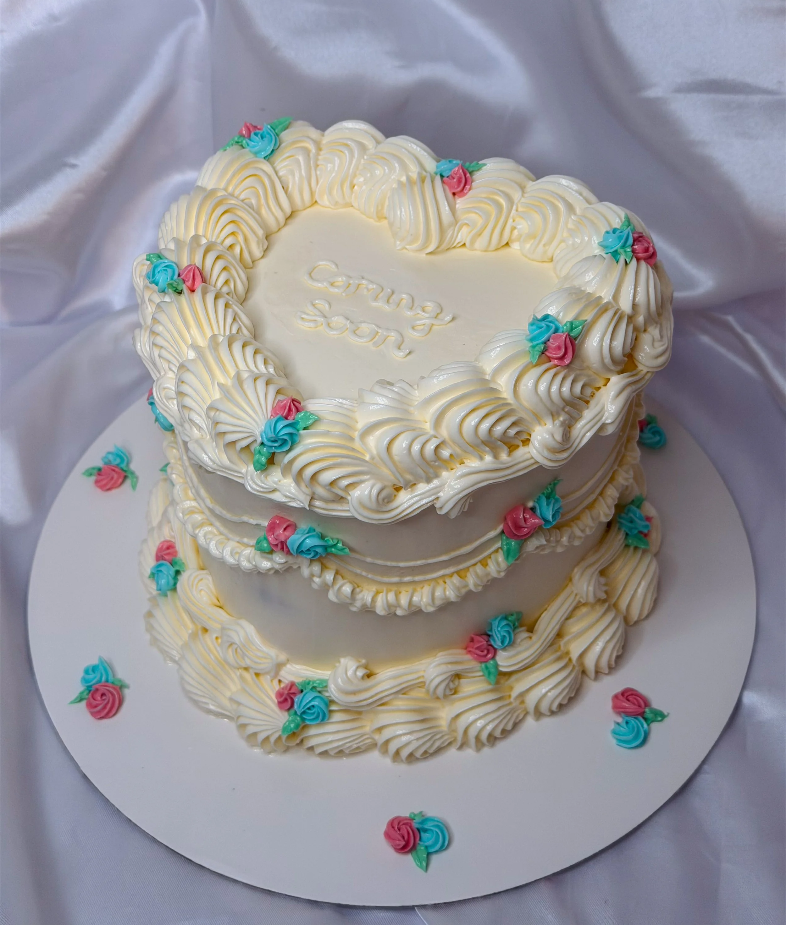 gender reveal cake.png