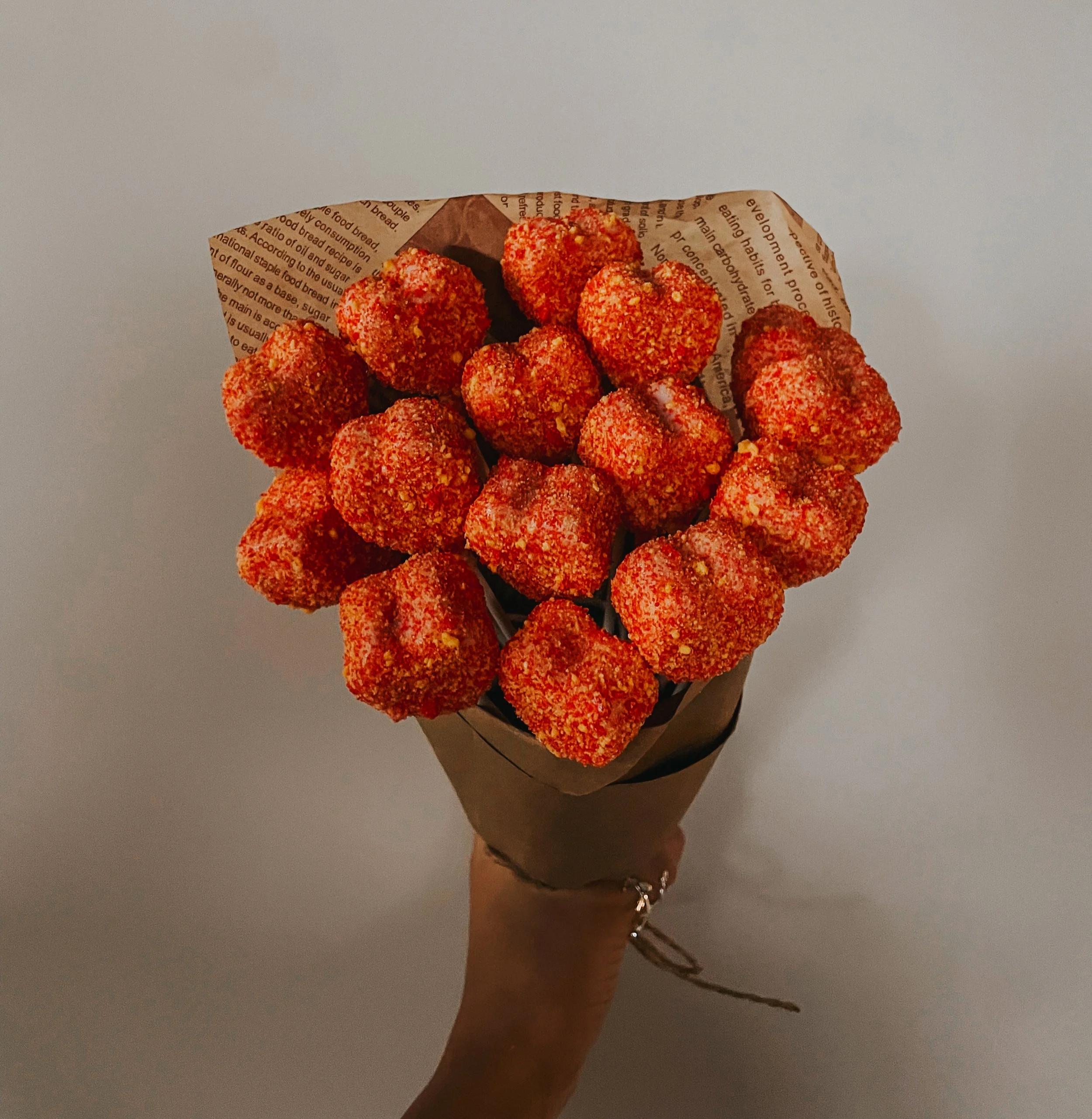 strawberry crunch bouquet.png